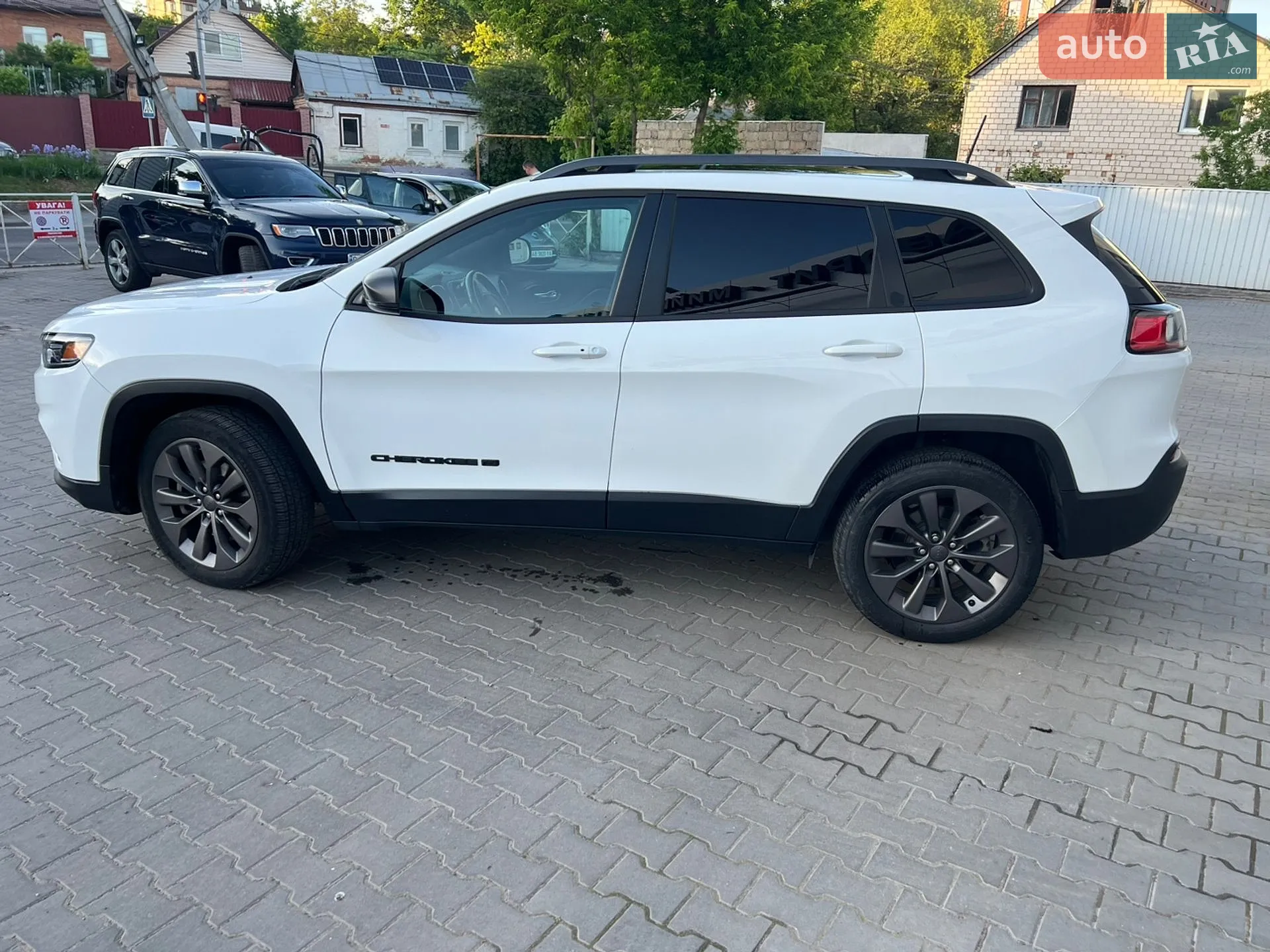 2021 Jeep Cherokee - мініатюра 8