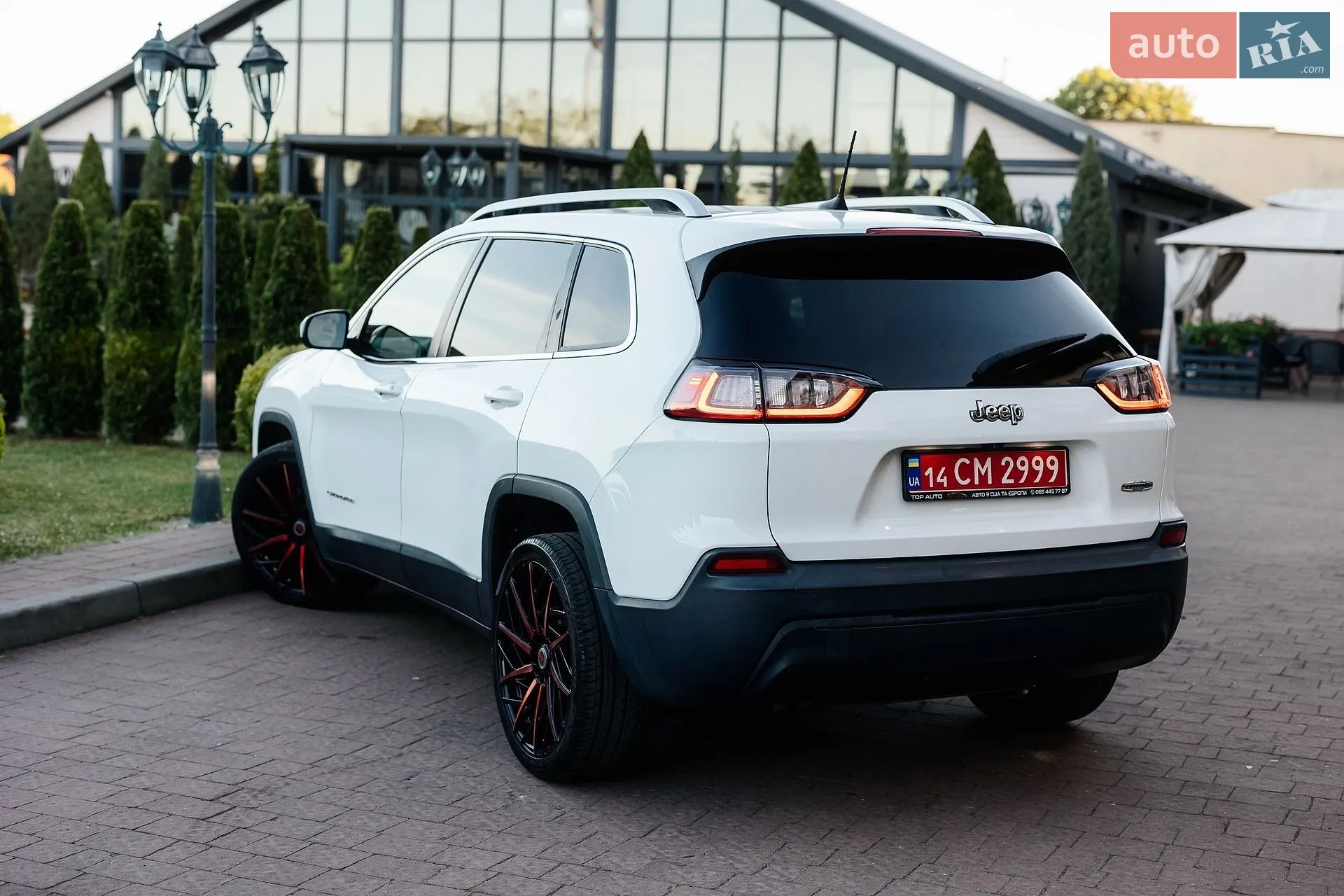 2019 Jeep Cherokee - мініатюра 18