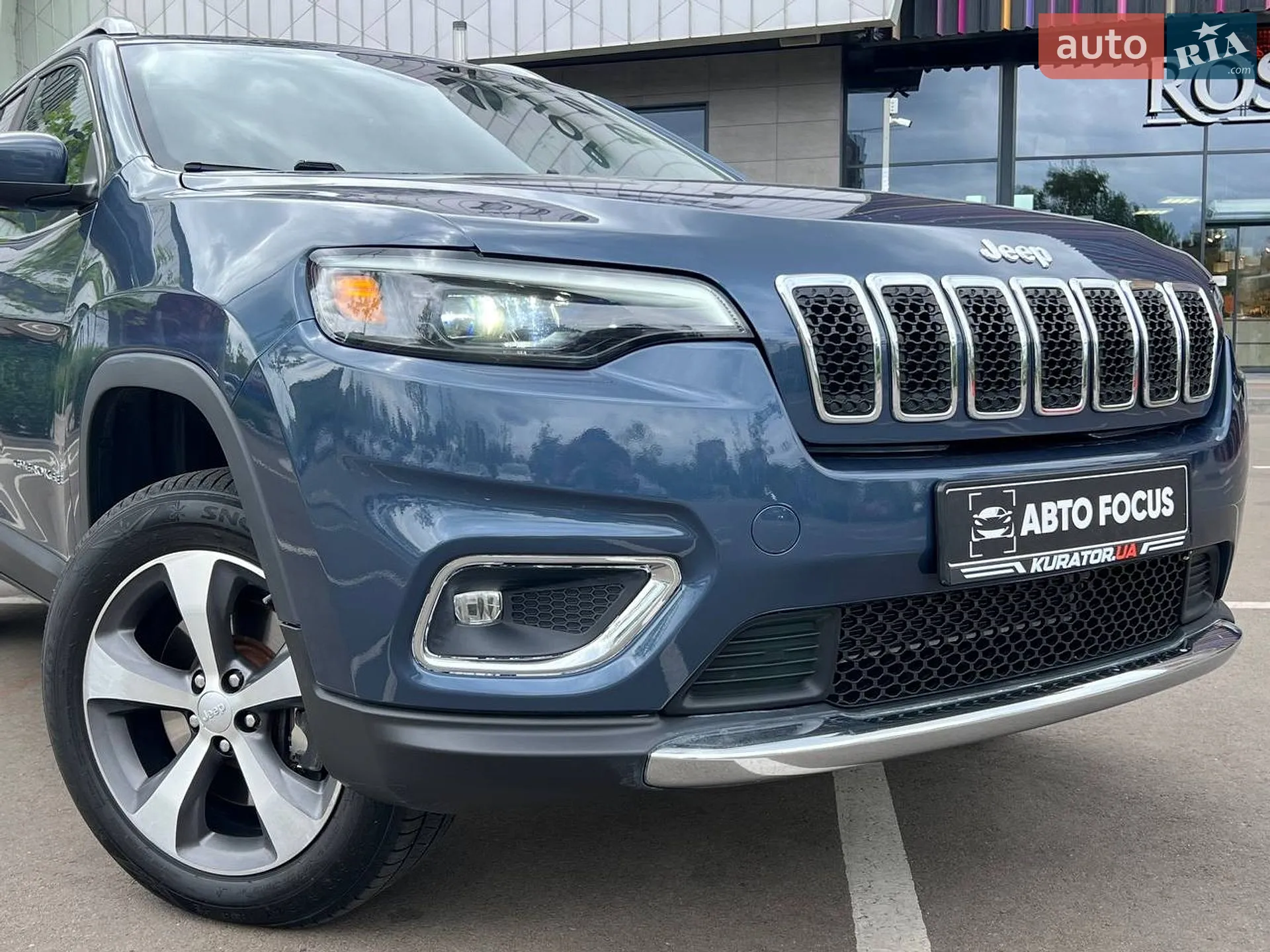 2020 Jeep Cherokee - мініатюра 4