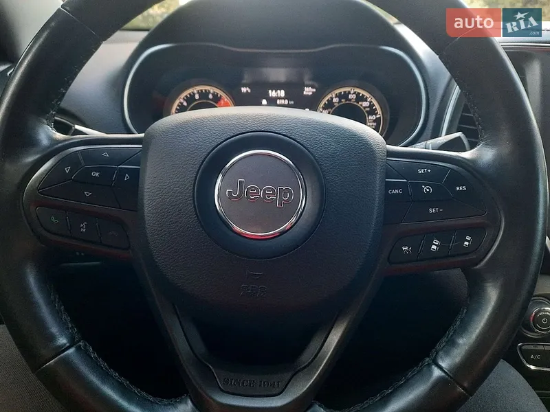 Jeep Cherokee 2019 VIN 1C4PJMBX2LD576554 фото оголошення 14 з 58