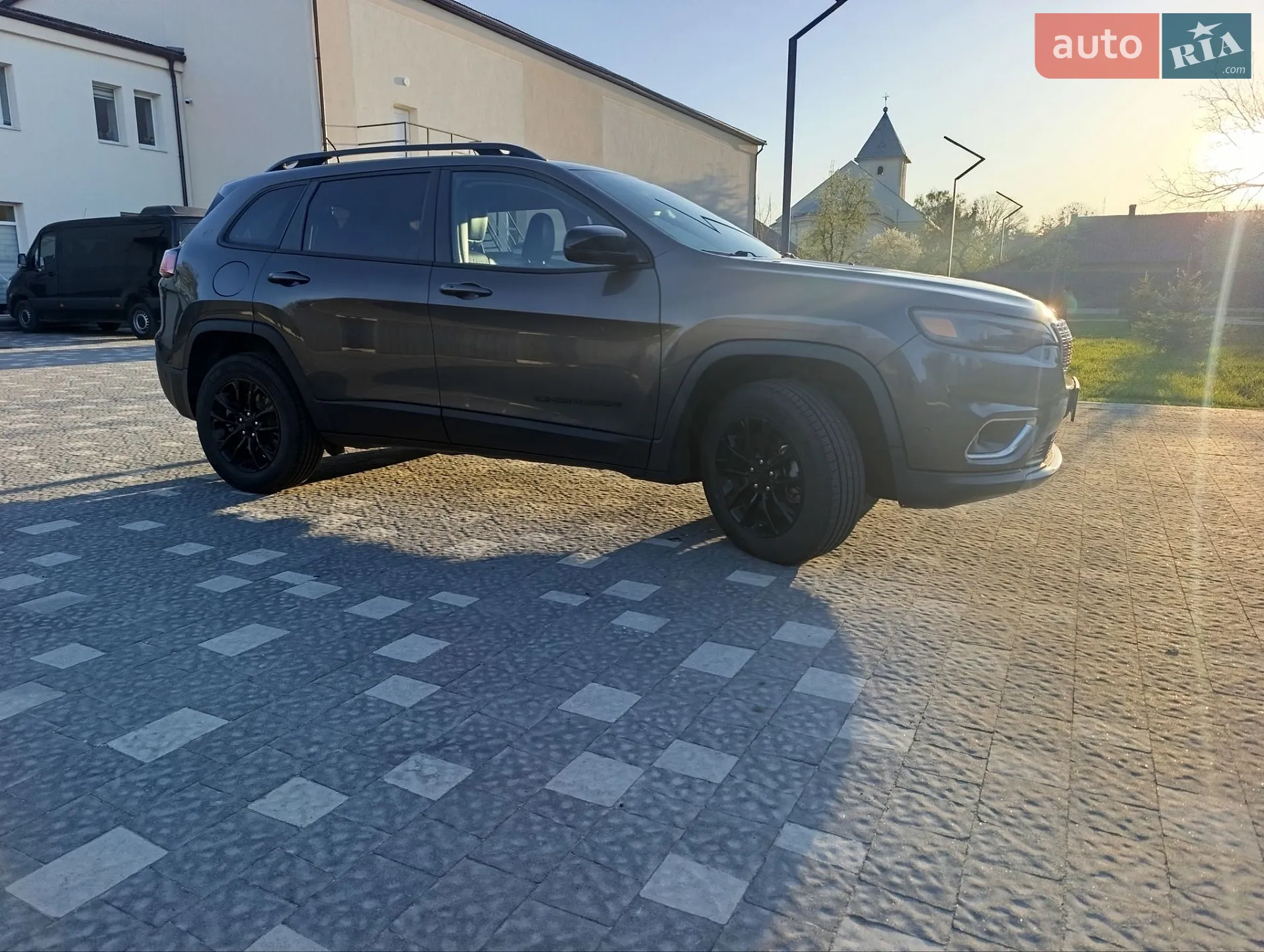 2023 Jeep Cherokee - мініатюра 26