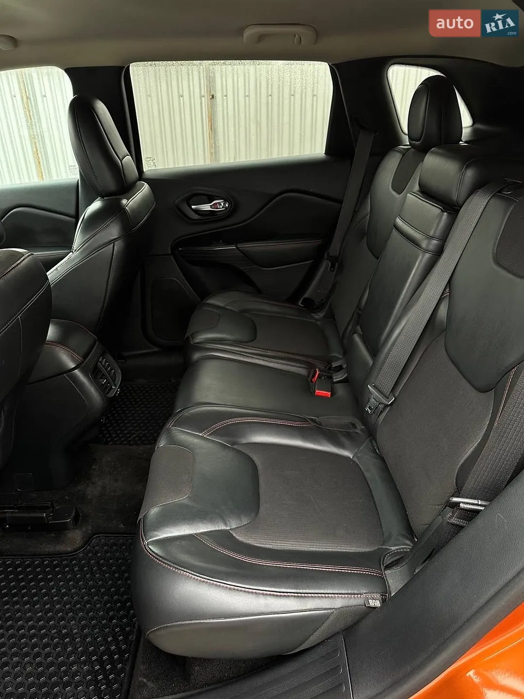 2015 Jeep Cherokee - мініатюра 13