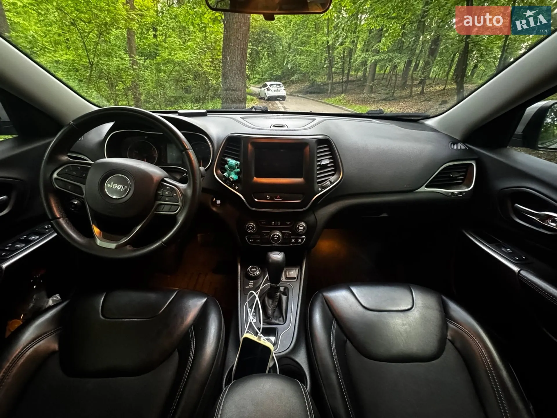 2018 Jeep Cherokee - мініатюра 12