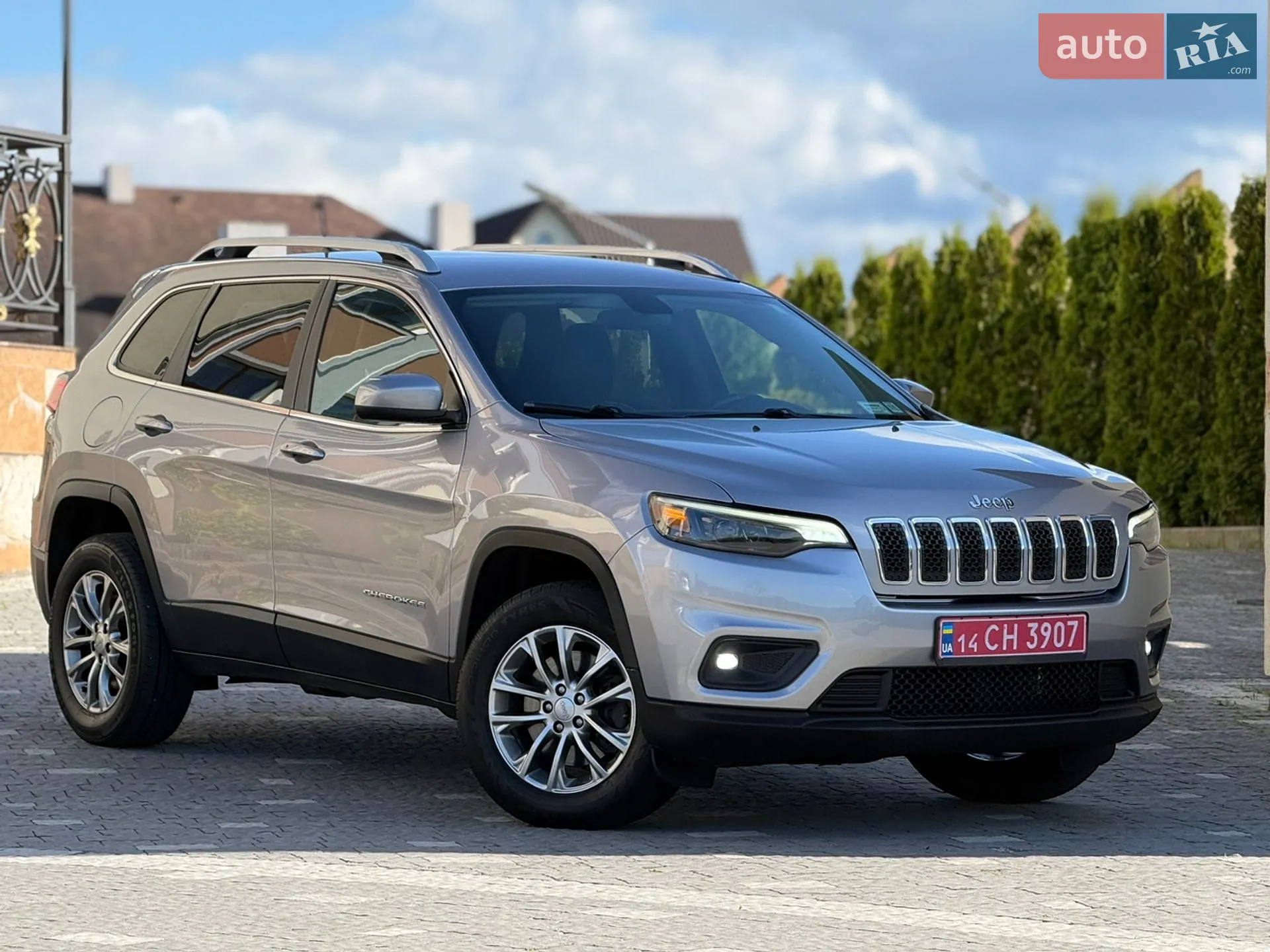 2019 Jeep Cherokee - мініатюра 4