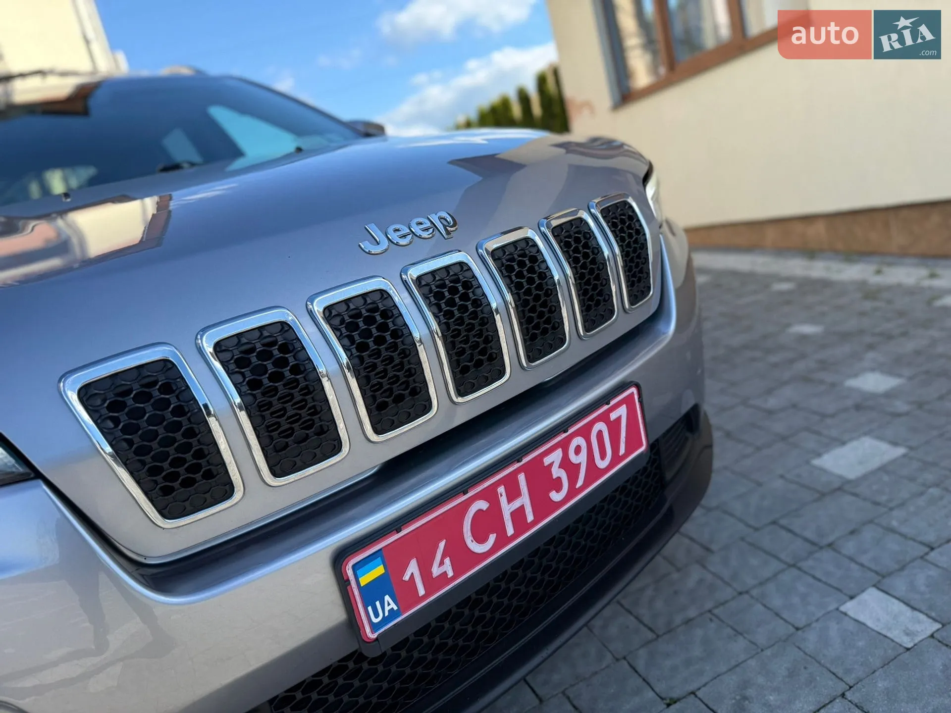 2019 Jeep Cherokee - мініатюра 8