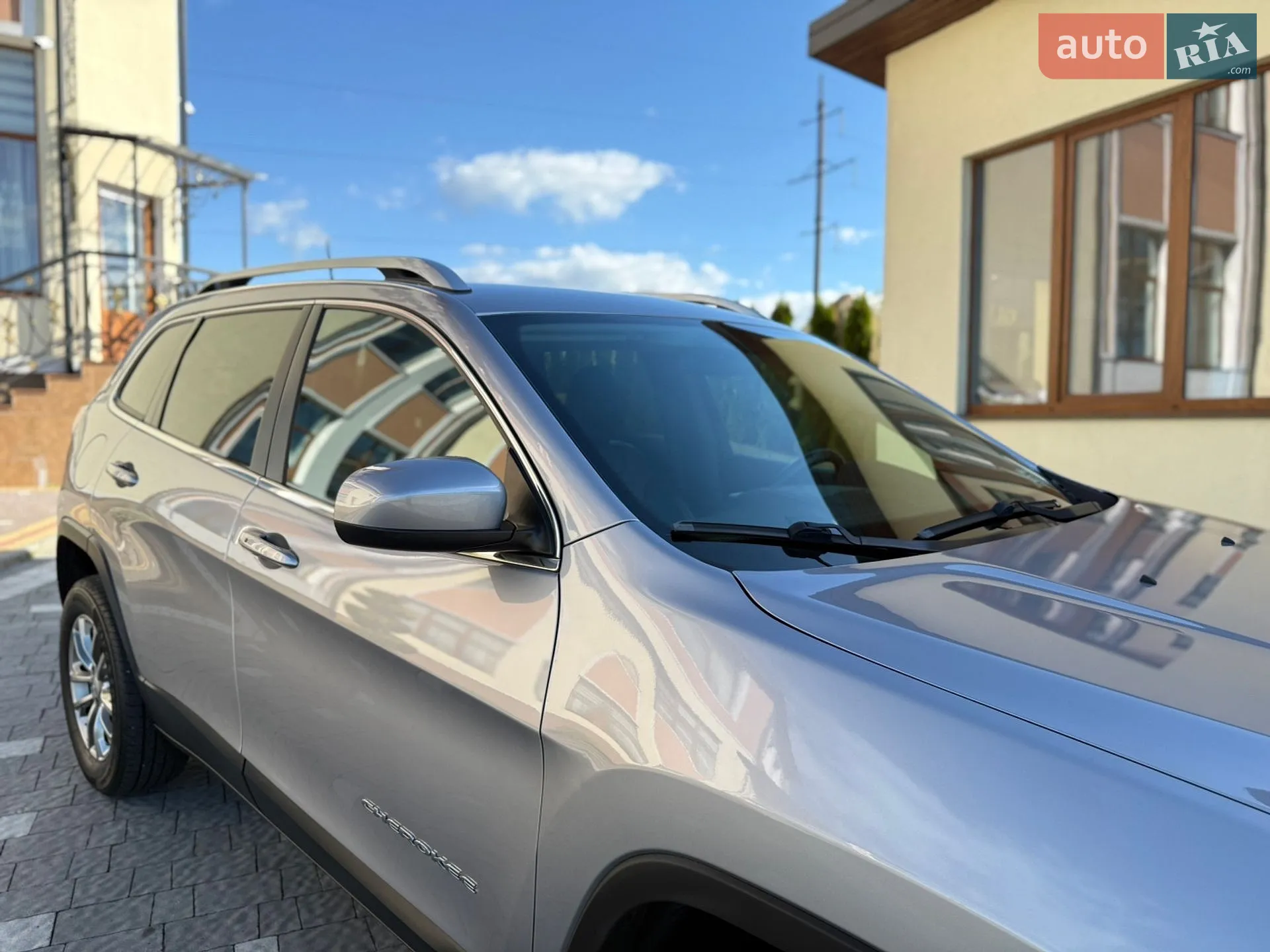 2019 Jeep Cherokee - мініатюра 11