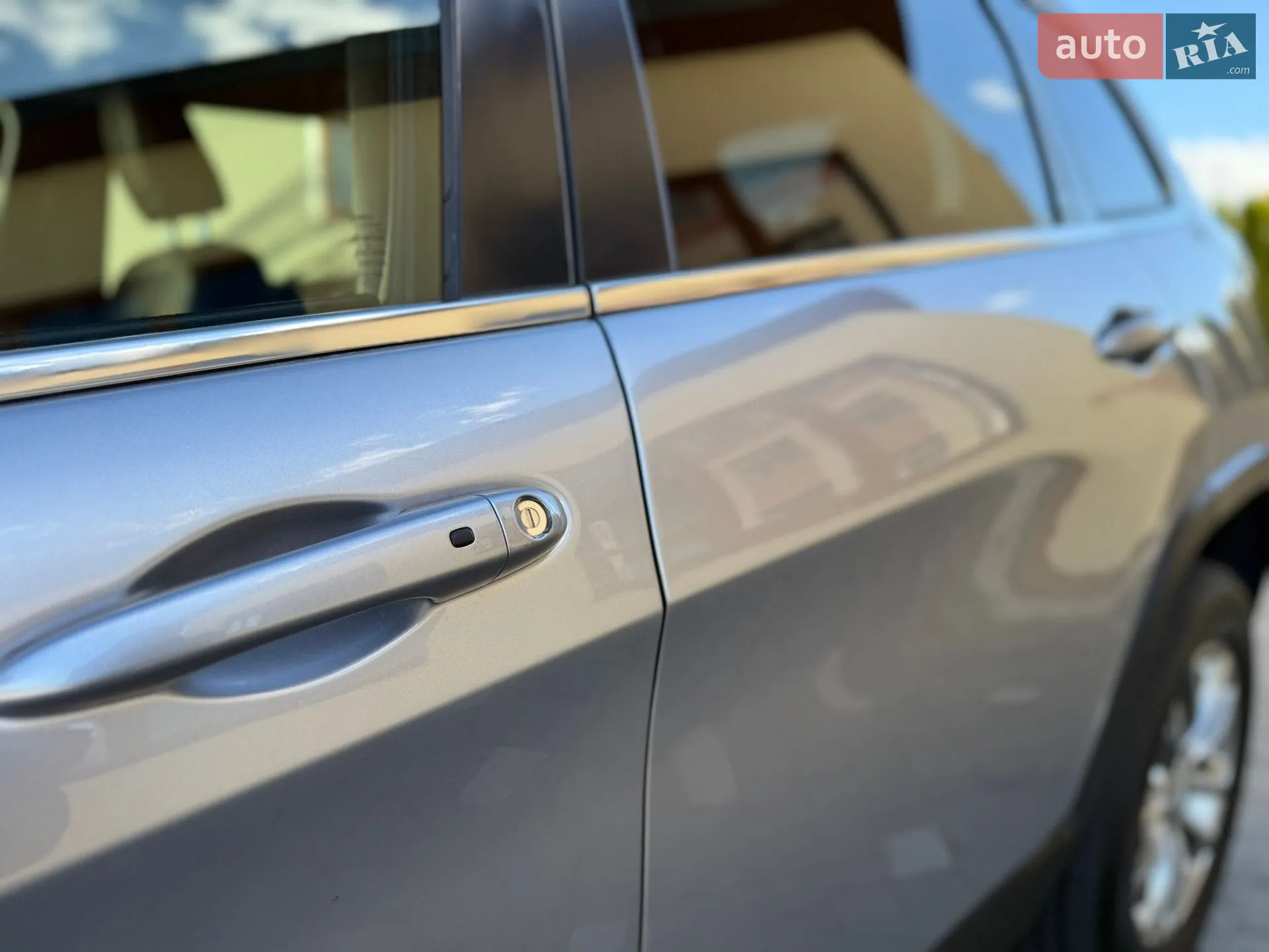 2019 Jeep Cherokee - мініатюра 28