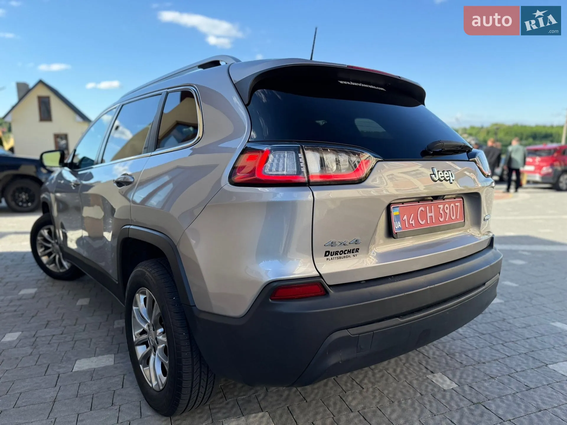 2019 Jeep Cherokee - мініатюра 40