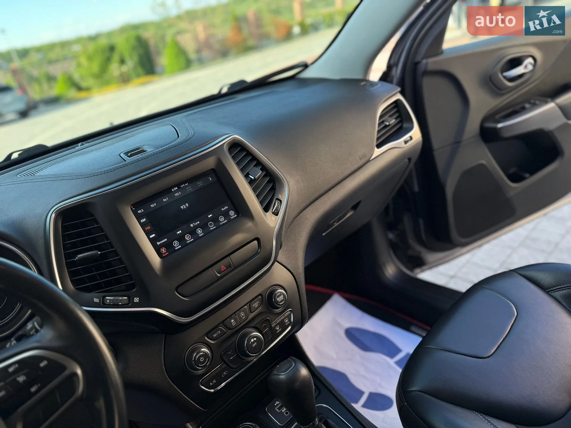 2019 Jeep Cherokee - мініатюра 51