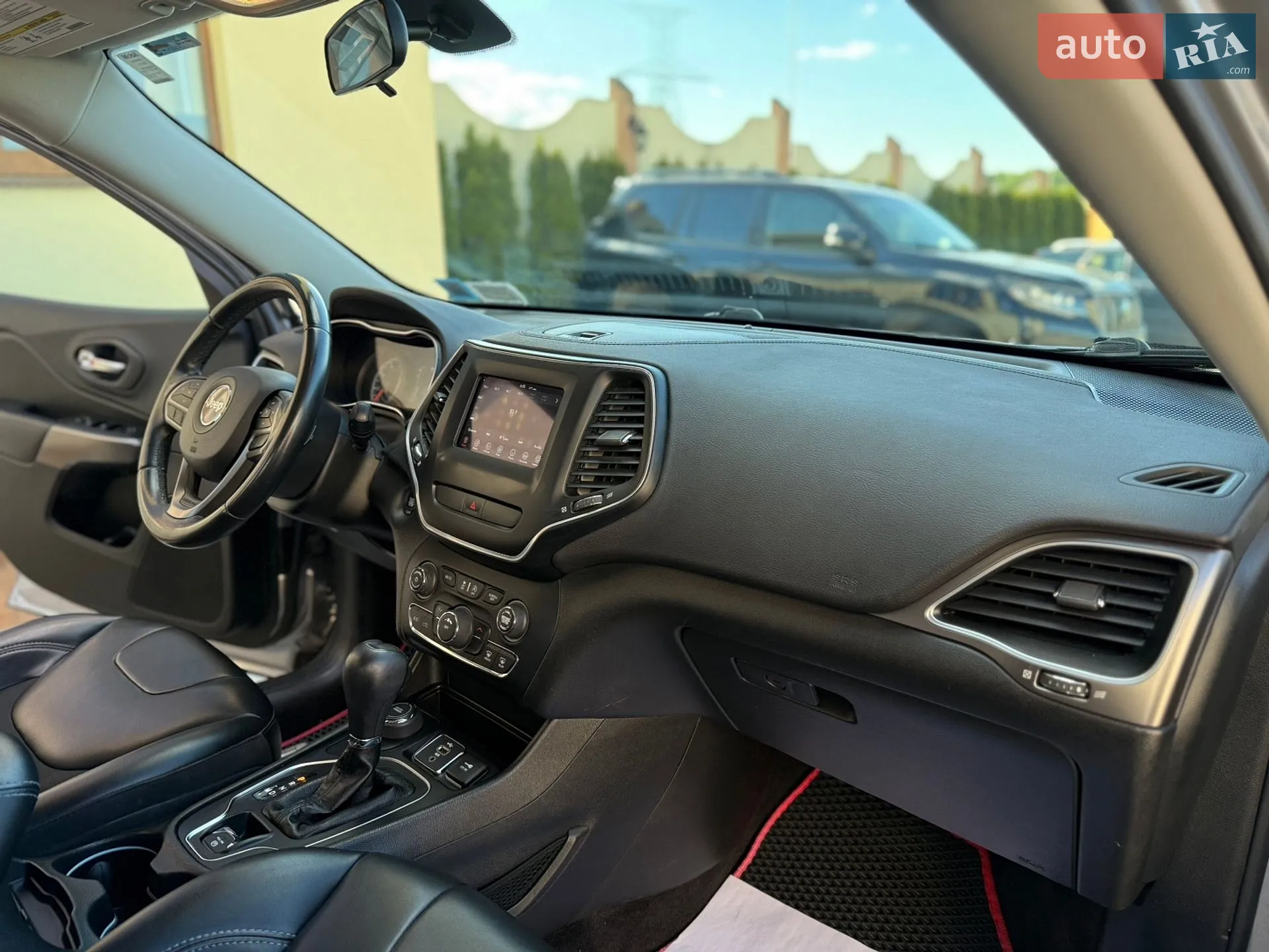 2019 Jeep Cherokee - мініатюра 56