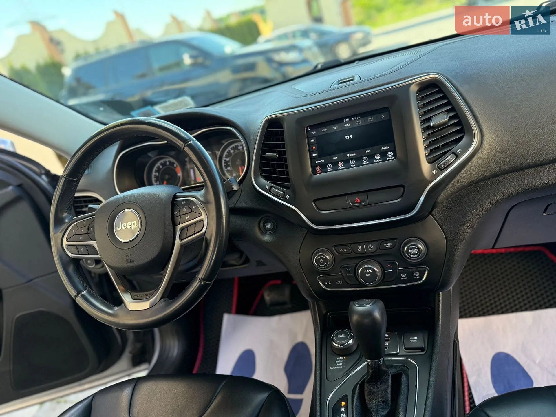 2019 Jeep Cherokee - мініатюра 57
