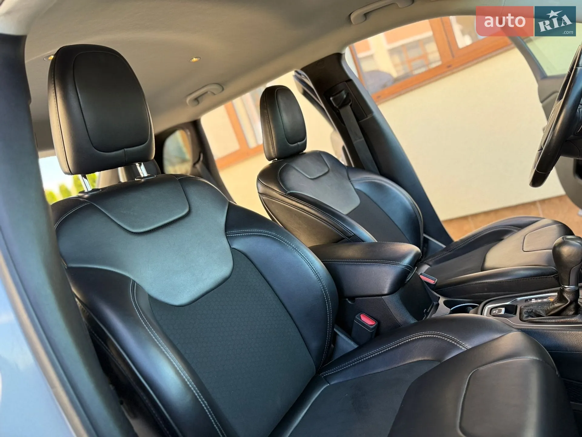 2019 Jeep Cherokee - мініатюра 61