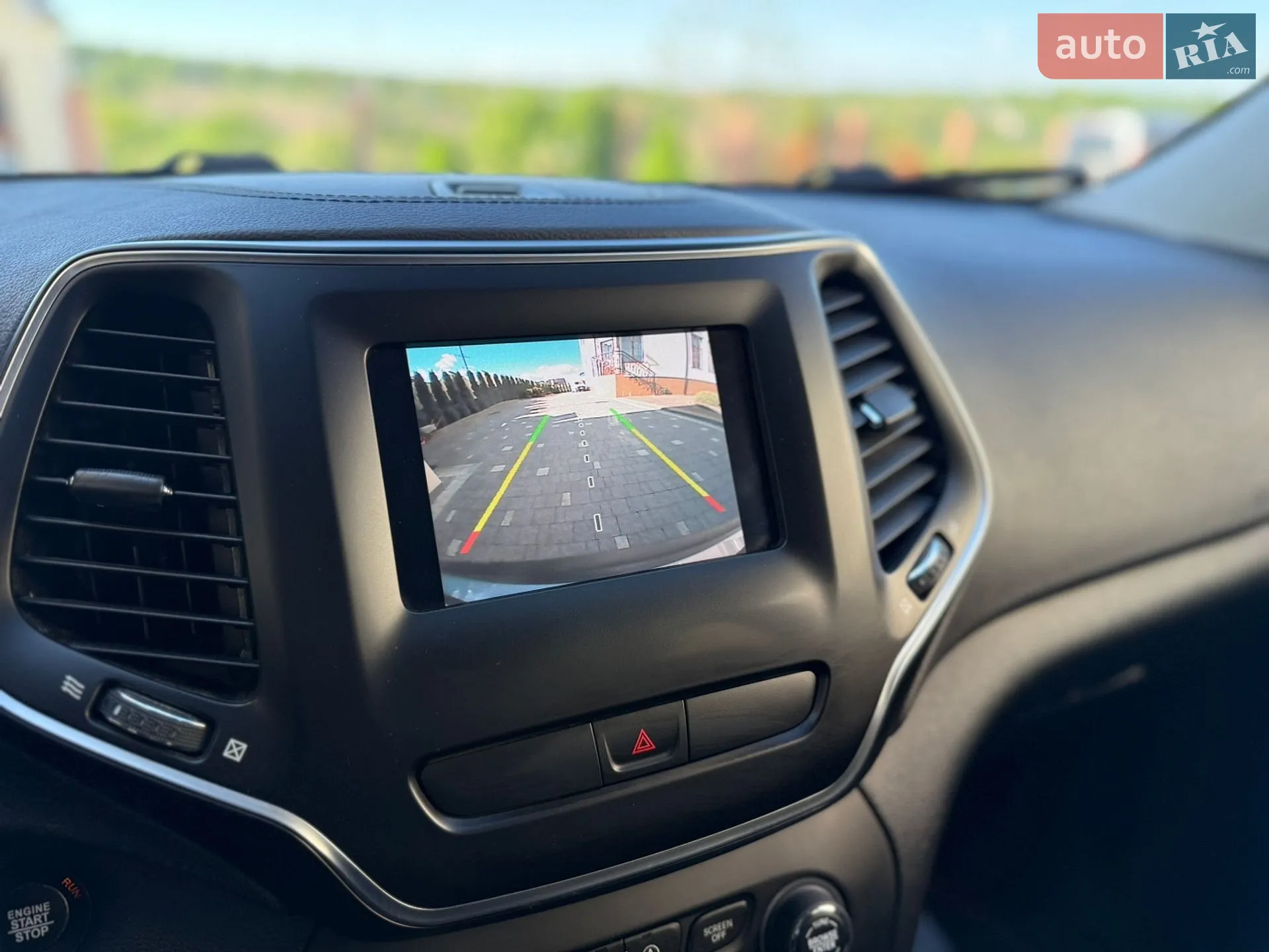 2019 Jeep Cherokee - мініатюра 74