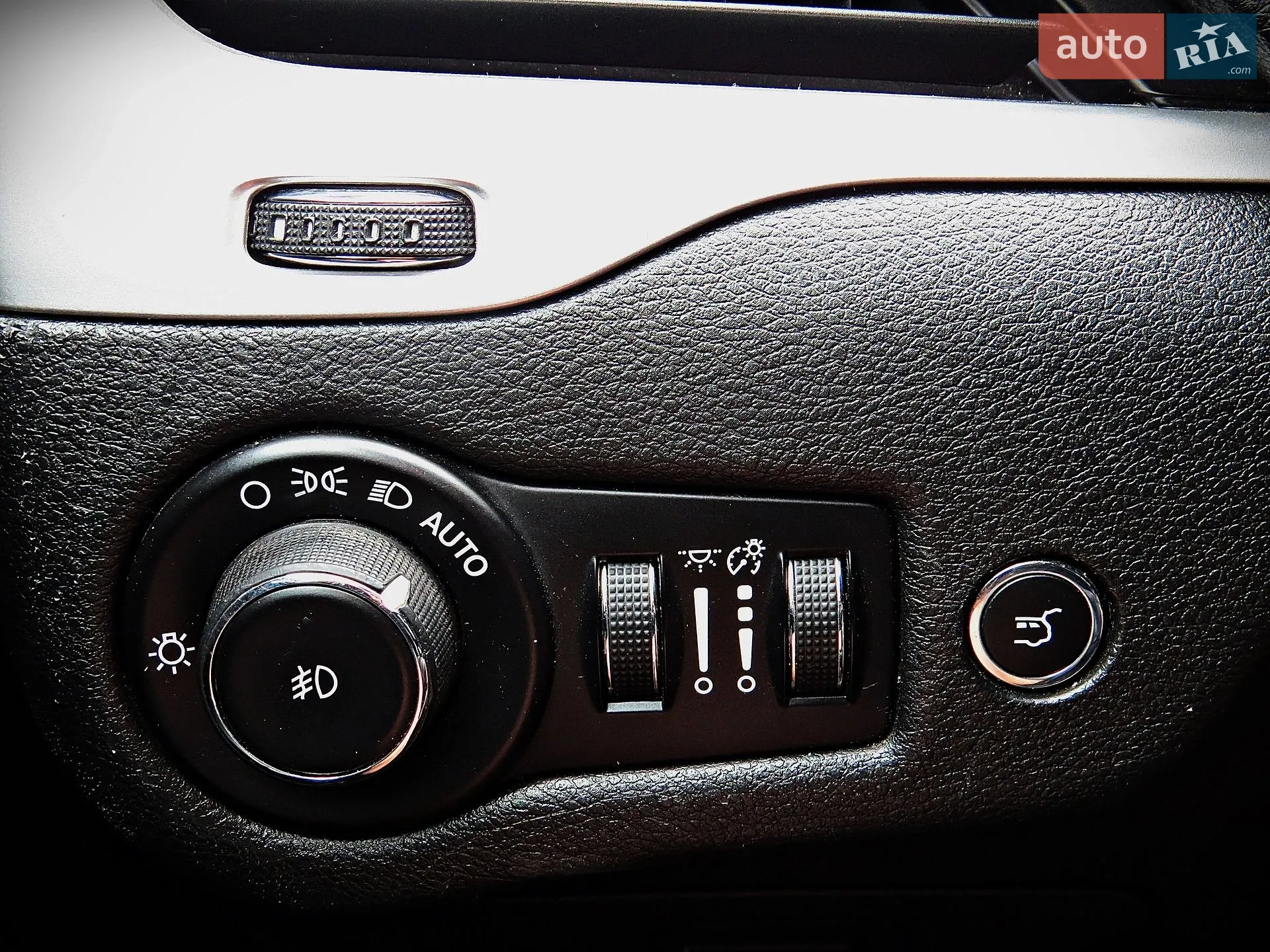 2014 Jeep Cherokee - мініатюра 13