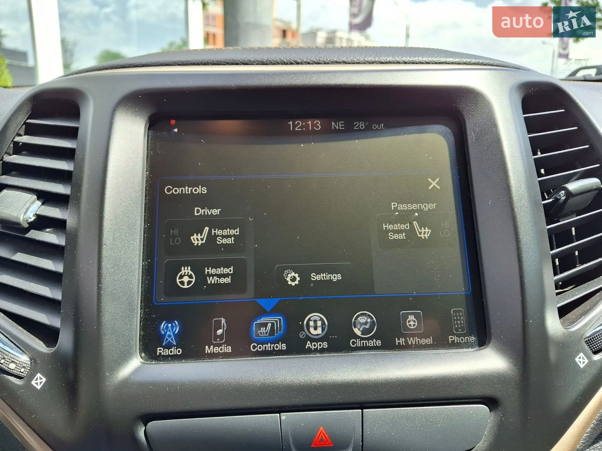 2016 Jeep Cherokee - мініатюра 13