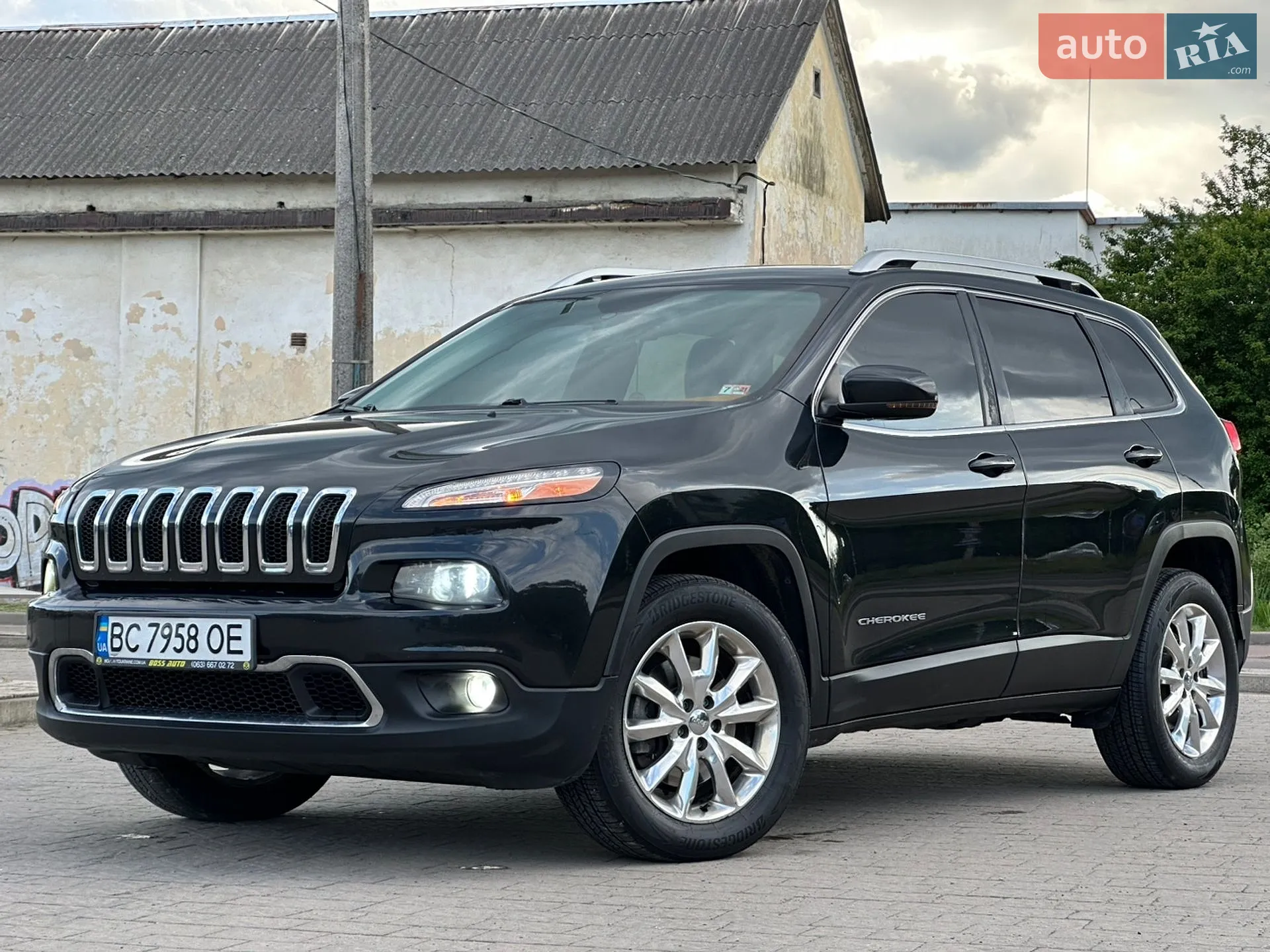 2015 Jeep Cherokee - мініатюра 3