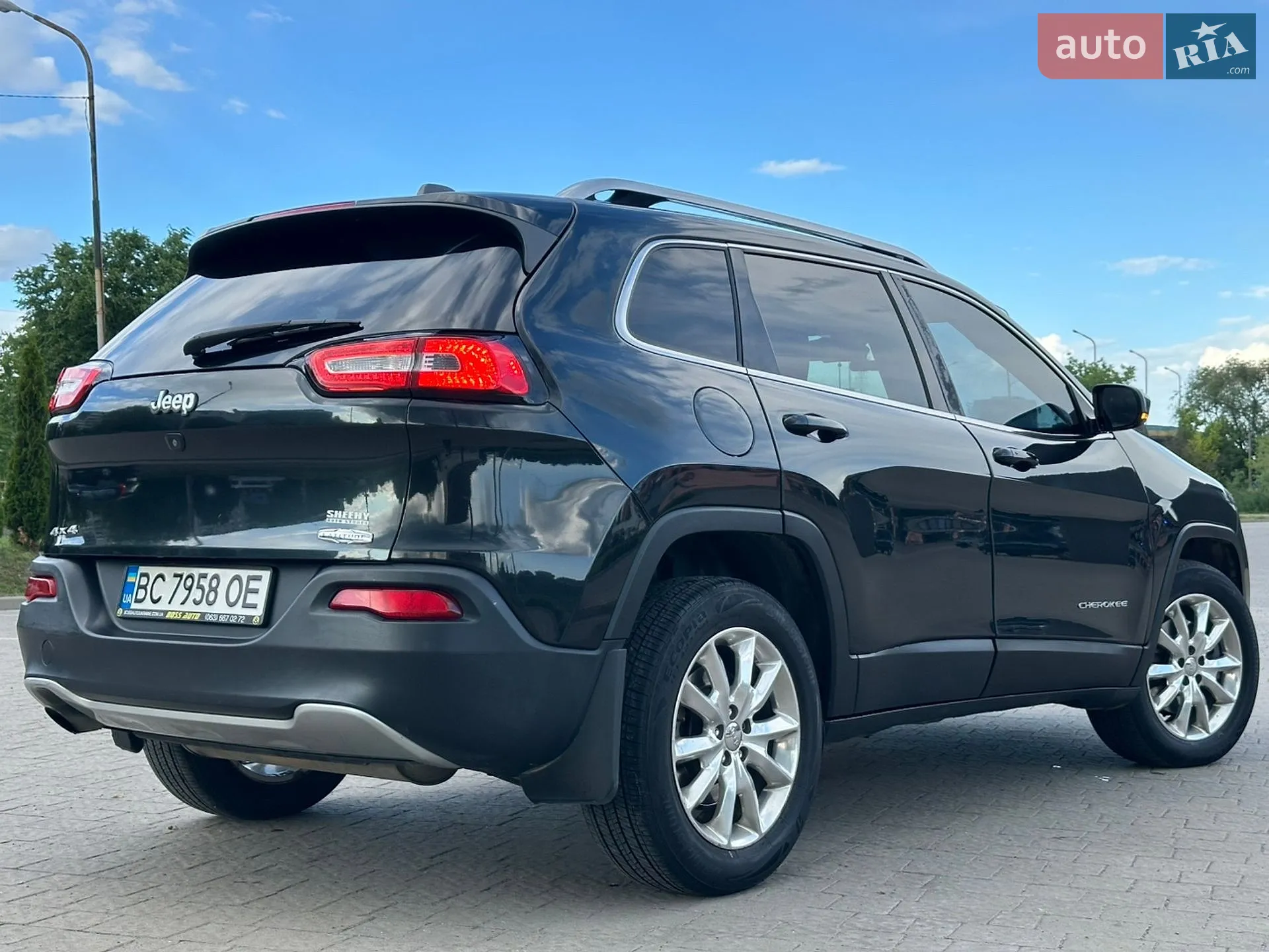 2015 Jeep Cherokee - мініатюра 22