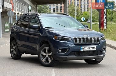 Внедорожник / Кроссовер Jeep Cherokee 2019 в Киеве