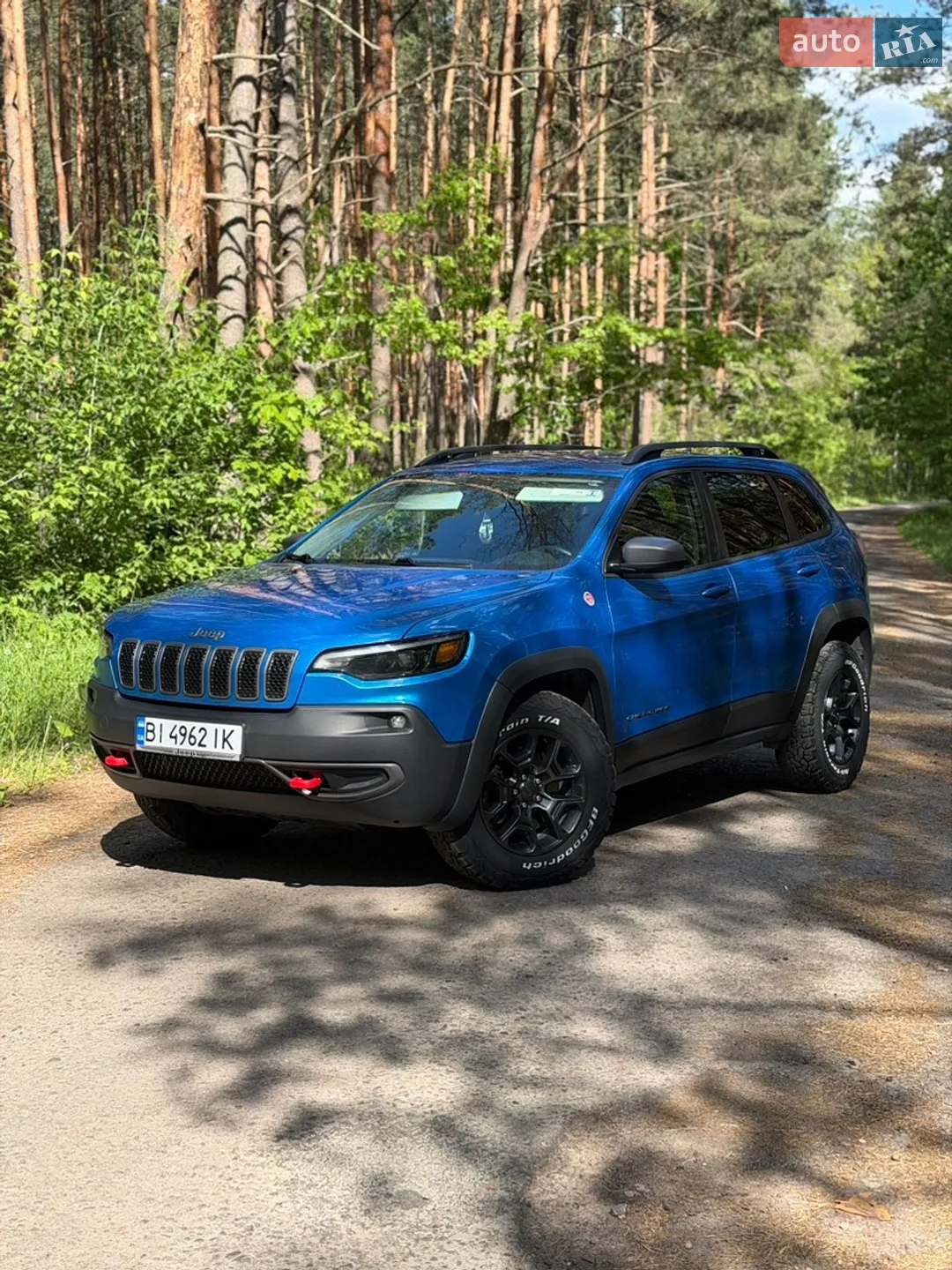 2019 Jeep Cherokee - фото 1