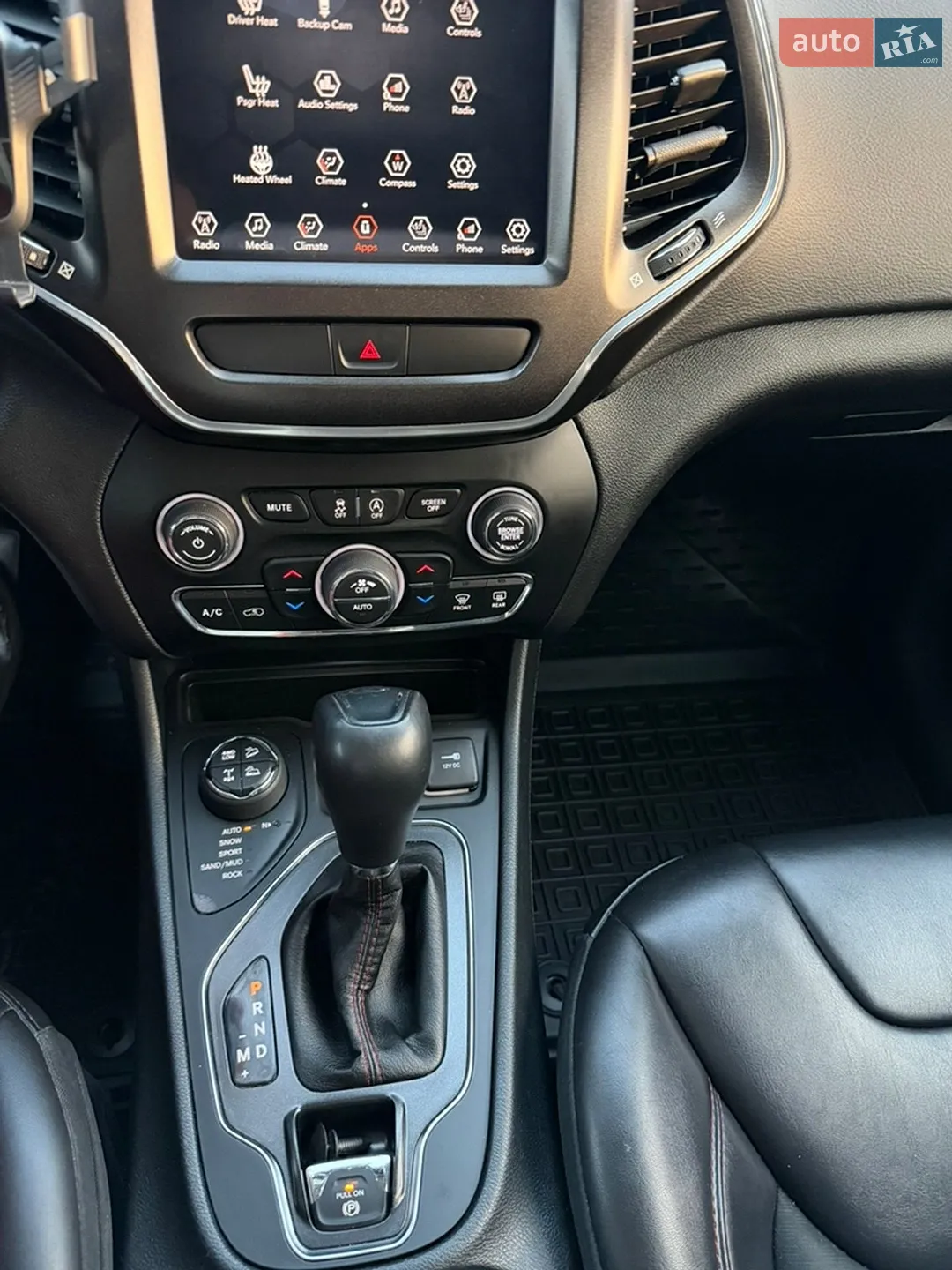 2019 Jeep Cherokee - мініатюра 41