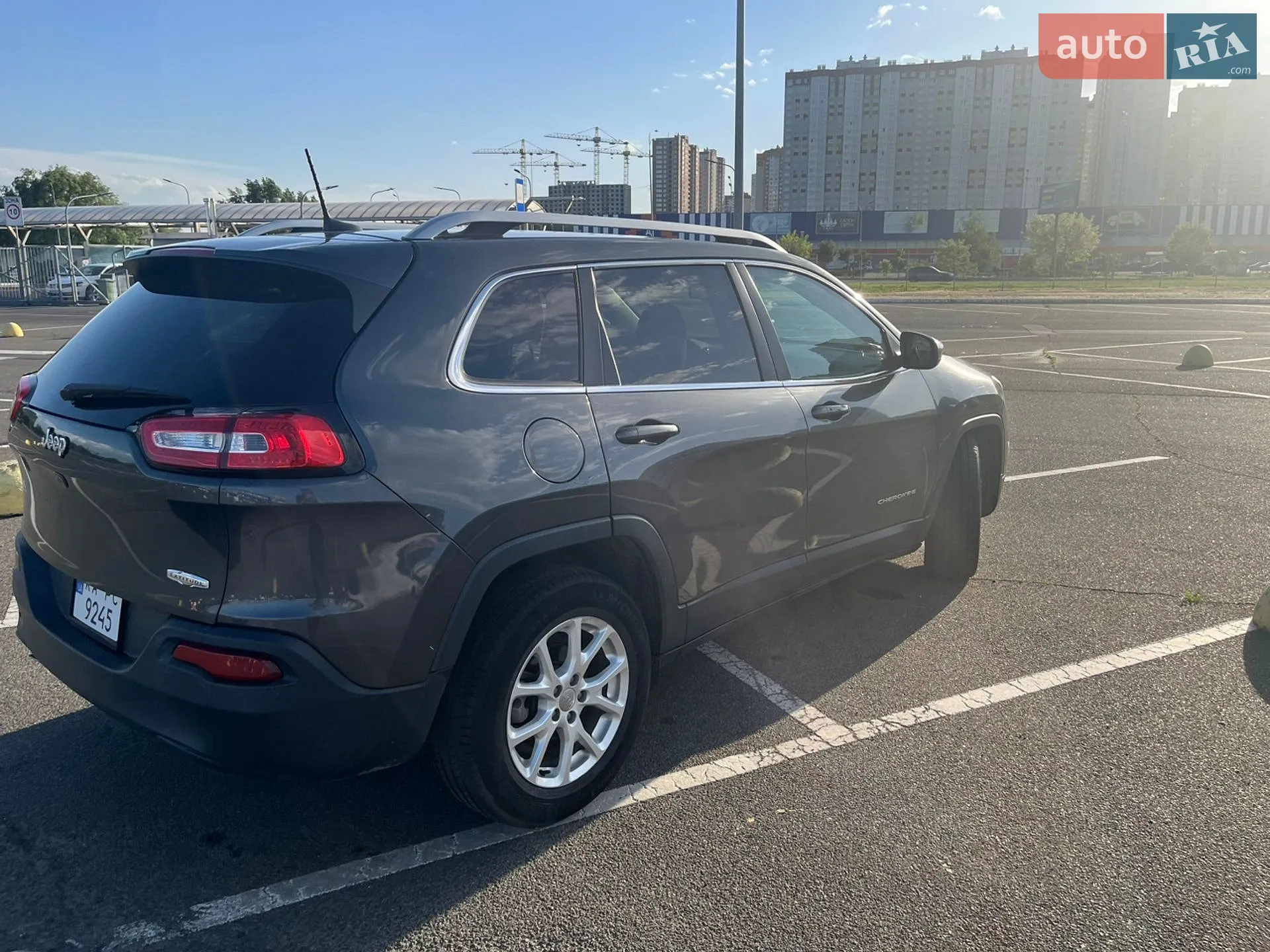 2015 Jeep Cherokee - мініатюра 5