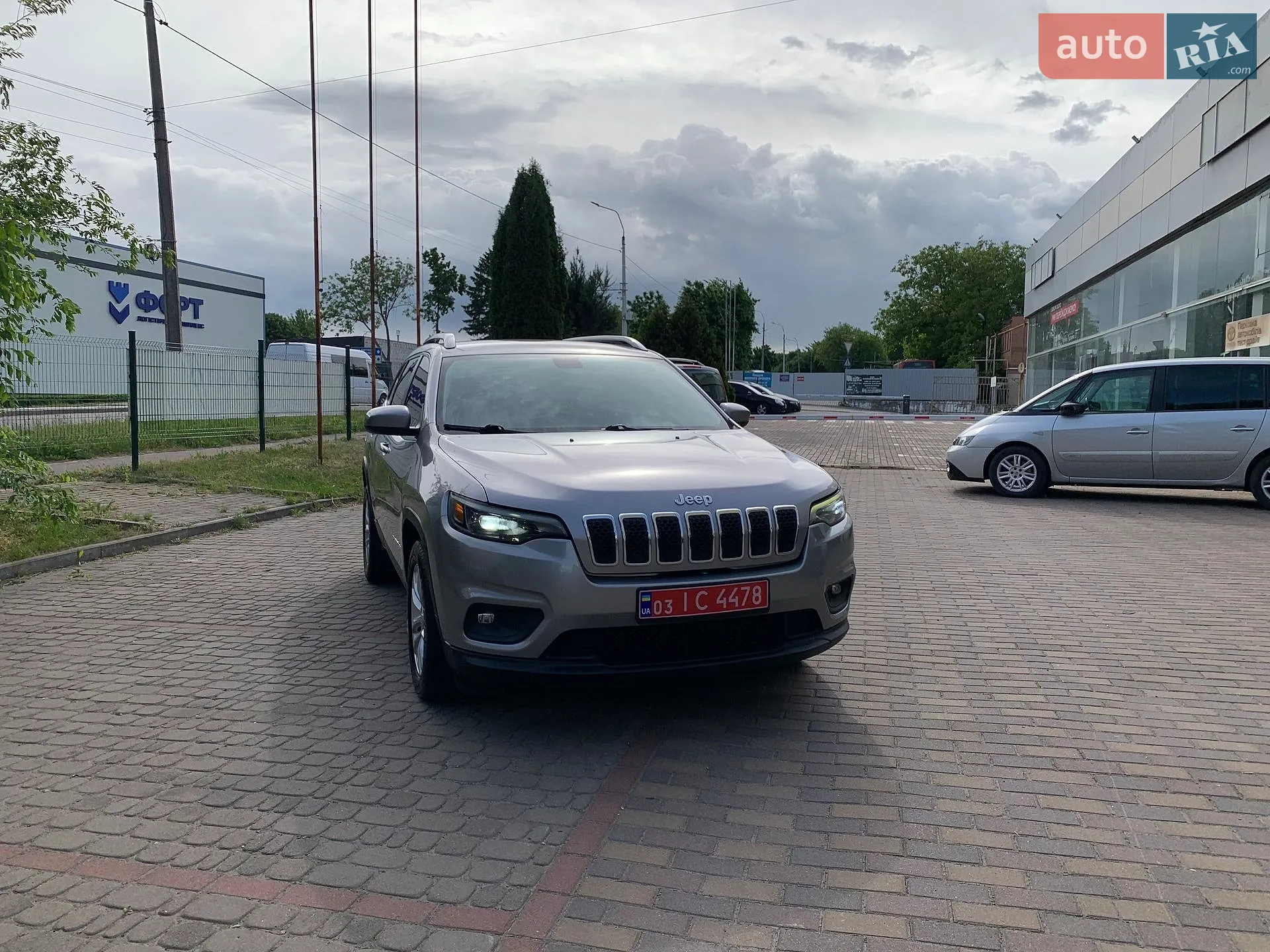 2019 Jeep Cherokee - мініатюра 3