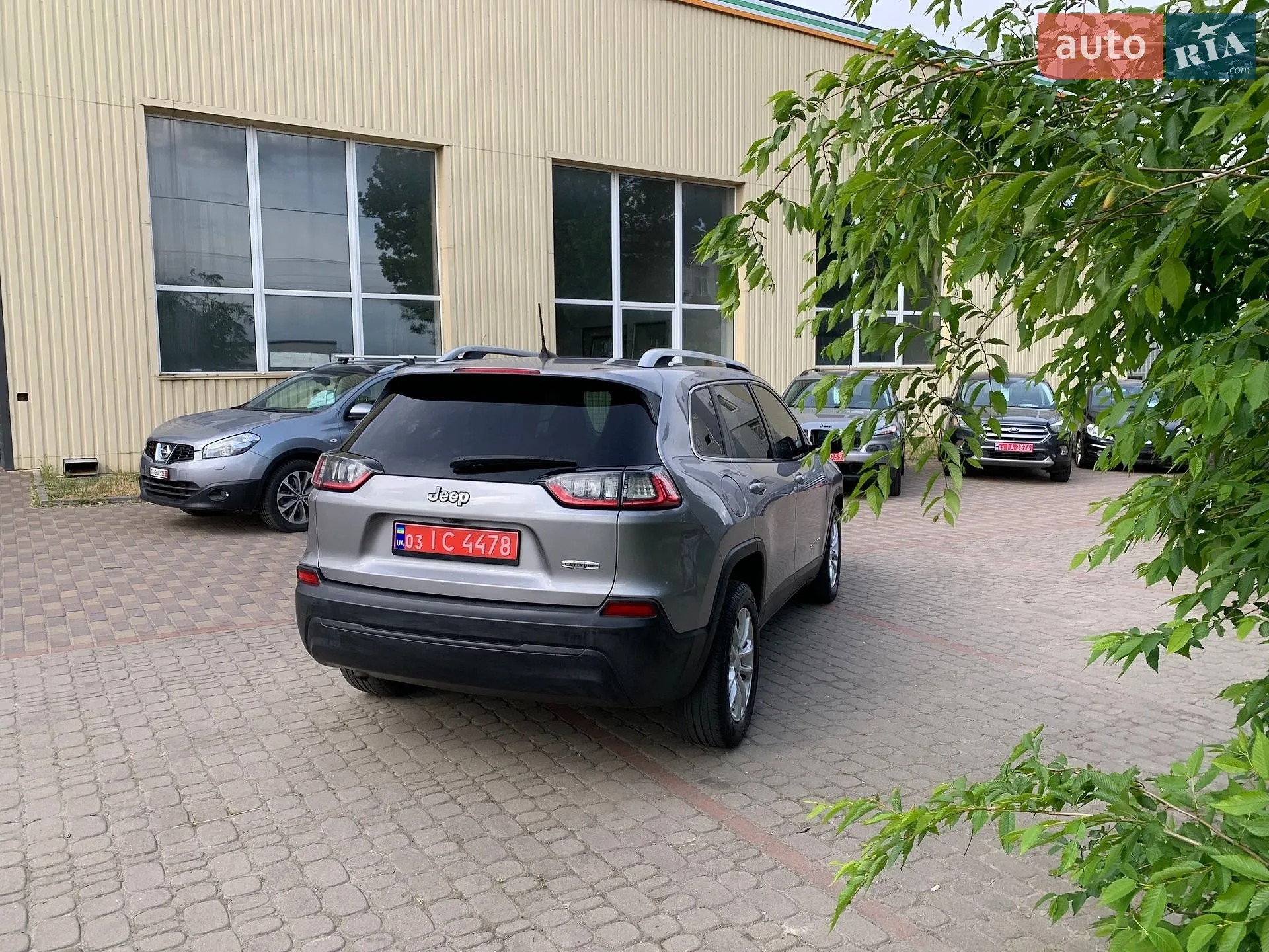 2019 Jeep Cherokee - мініатюра 24