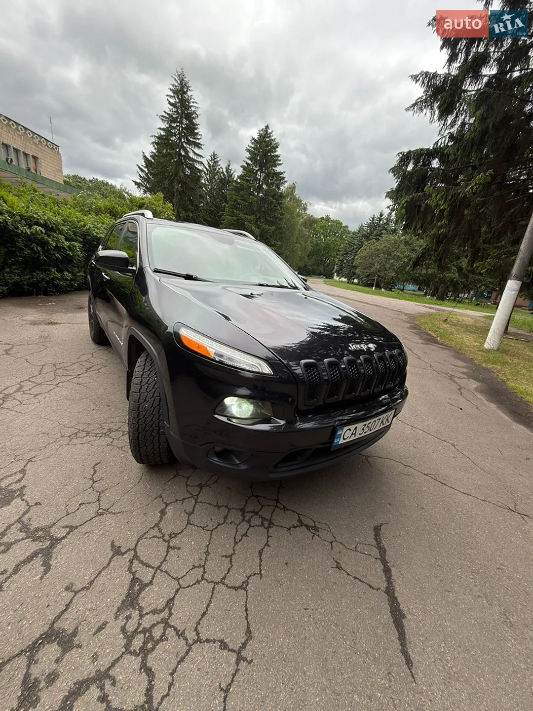 2015 Jeep Cherokee - мініатюра 2