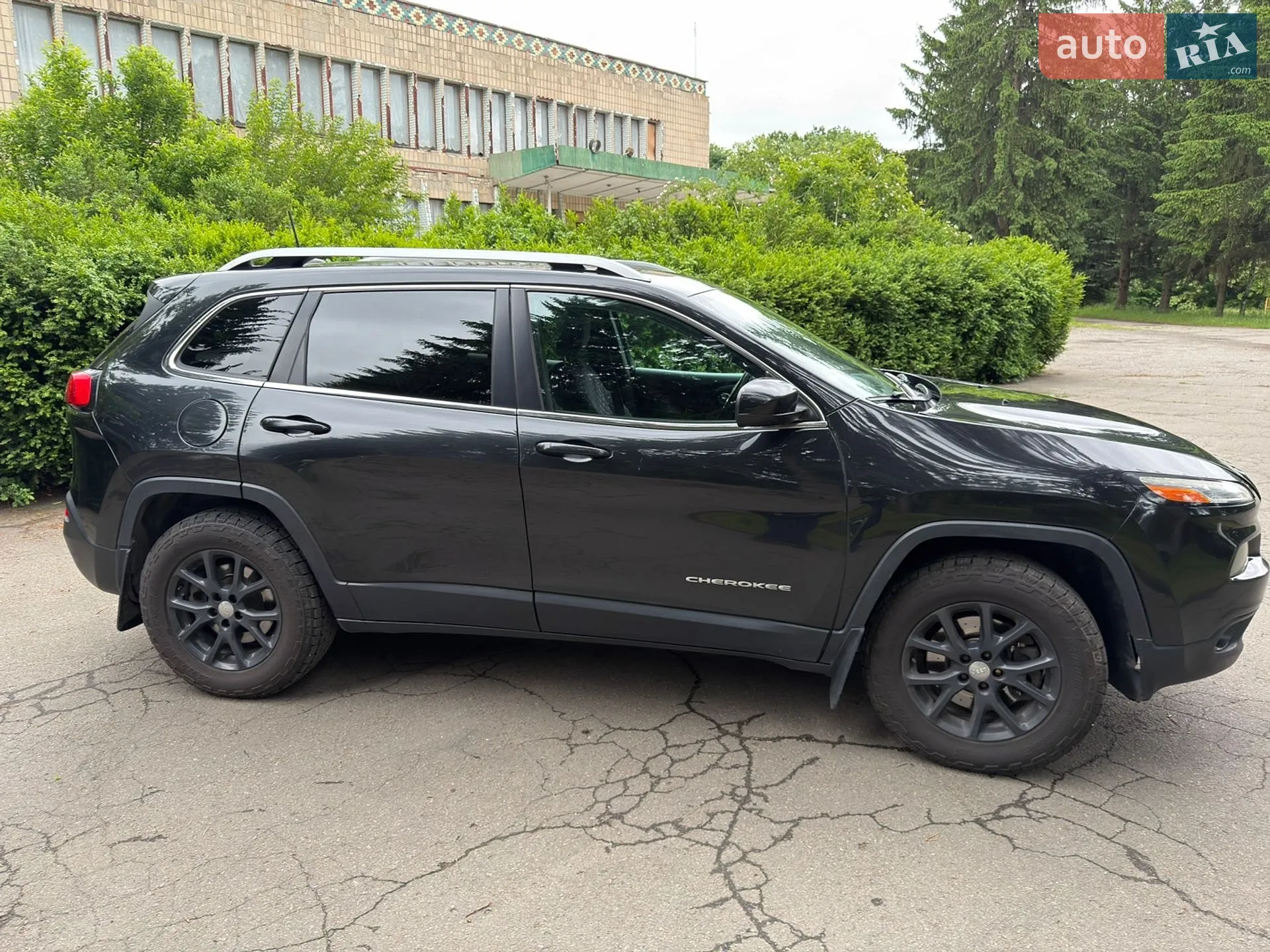 2015 Jeep Cherokee - мініатюра 13