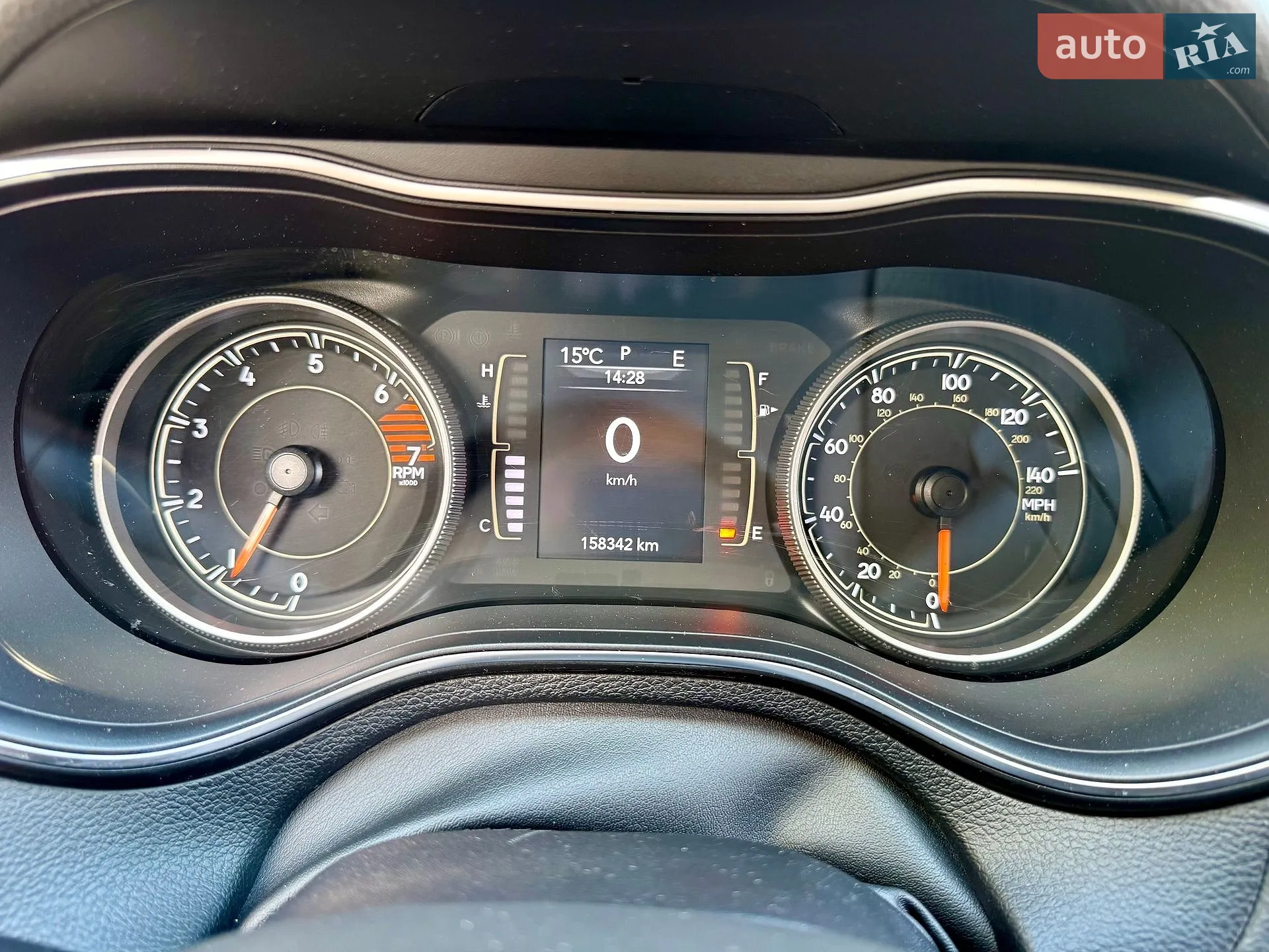 2018 Jeep Cherokee - мініатюра 14