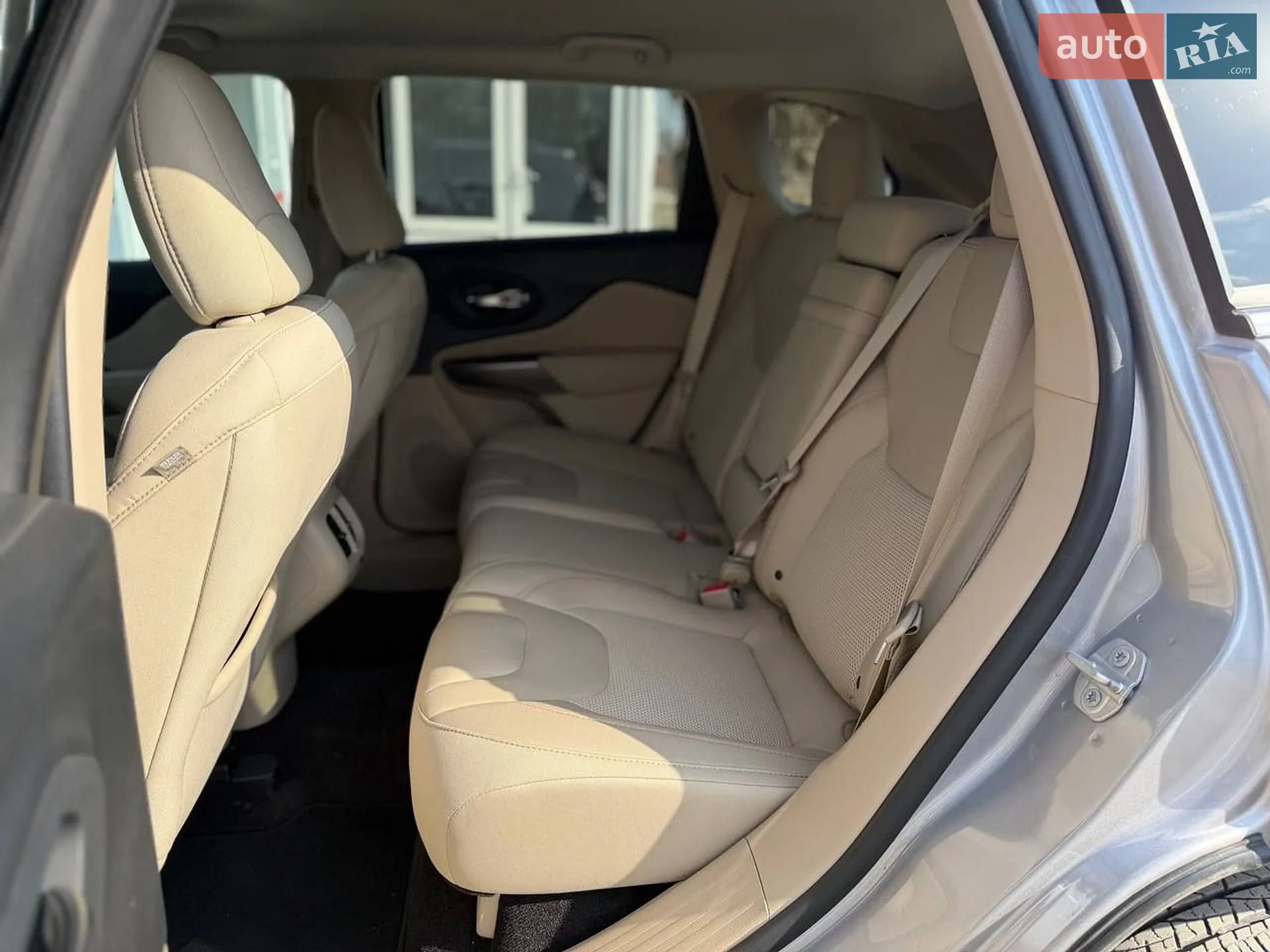 2018 Jeep Cherokee - мініатюра 7
