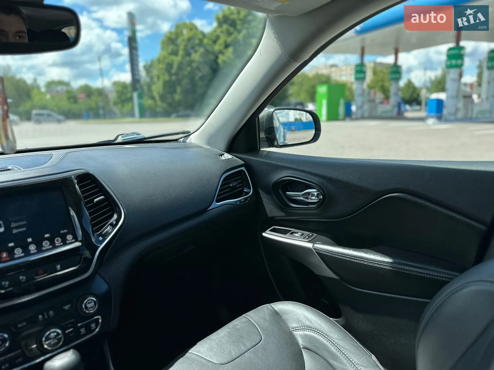 2021 Jeep Cherokee - мініатюра 42