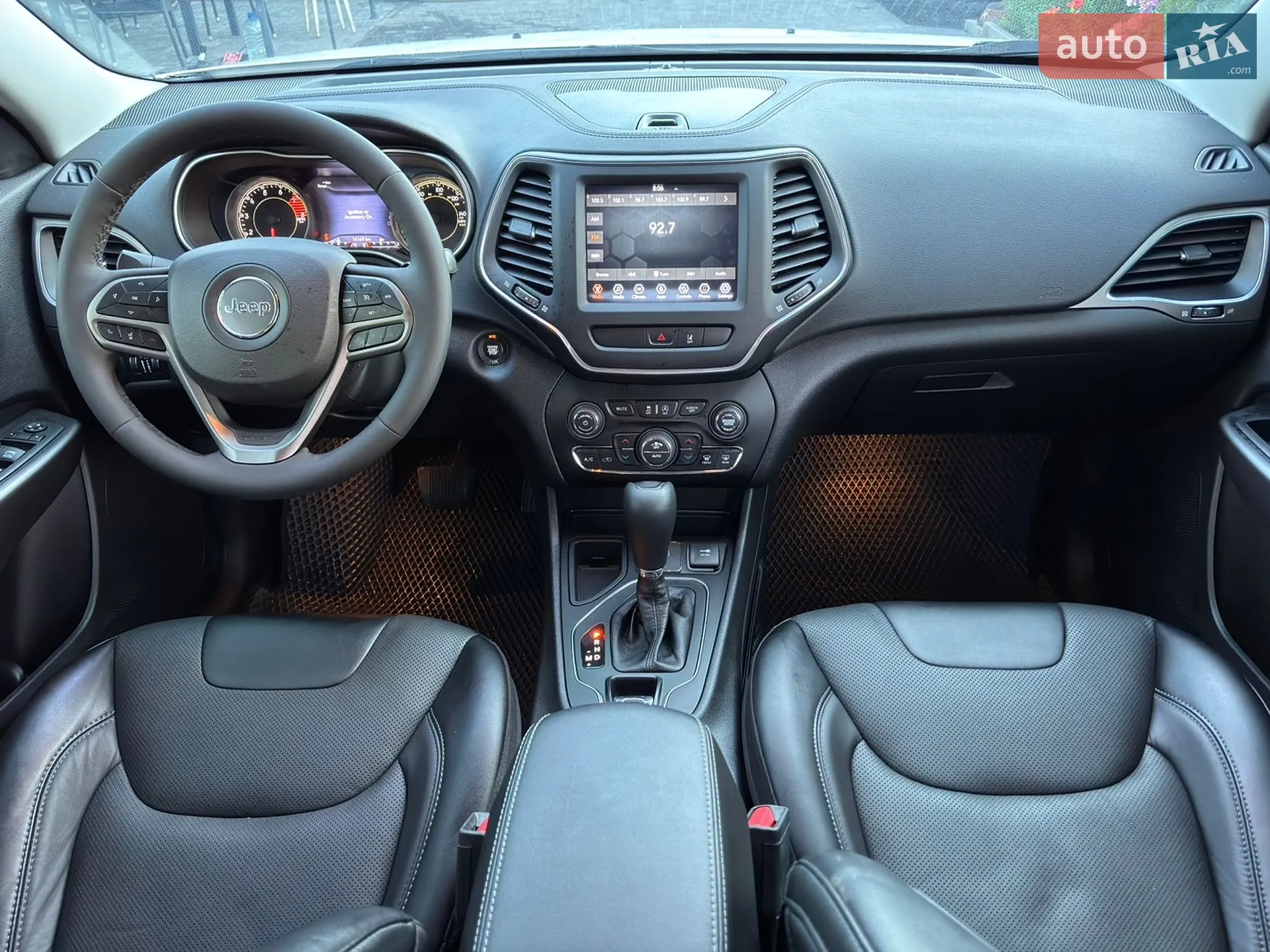 2022 Jeep Cherokee - мініатюра 43