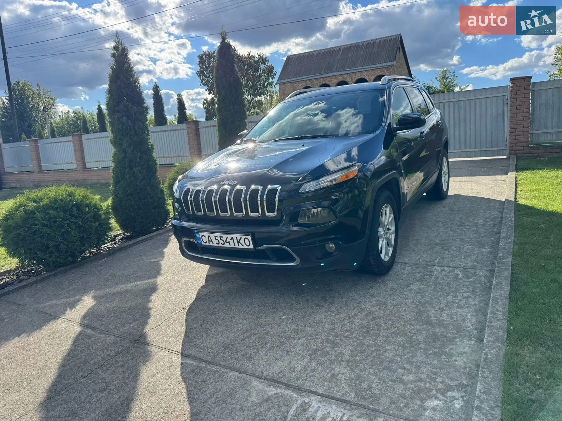 2016 Jeep Cherokee - мініатюра 3