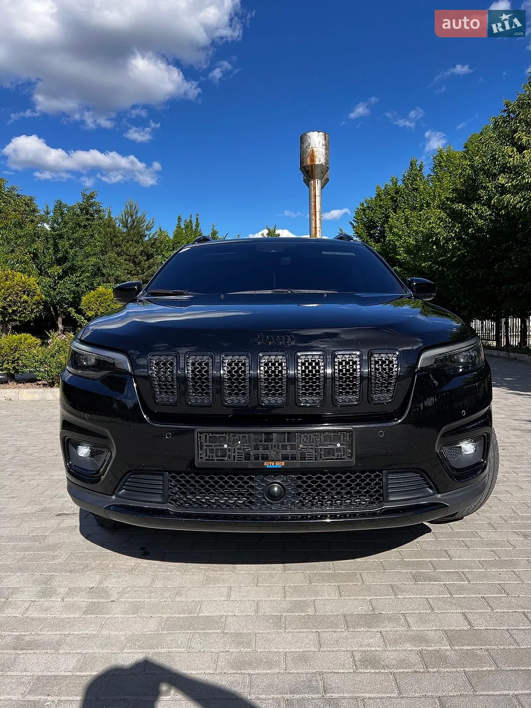 2023 Jeep Cherokee - мініатюра 3