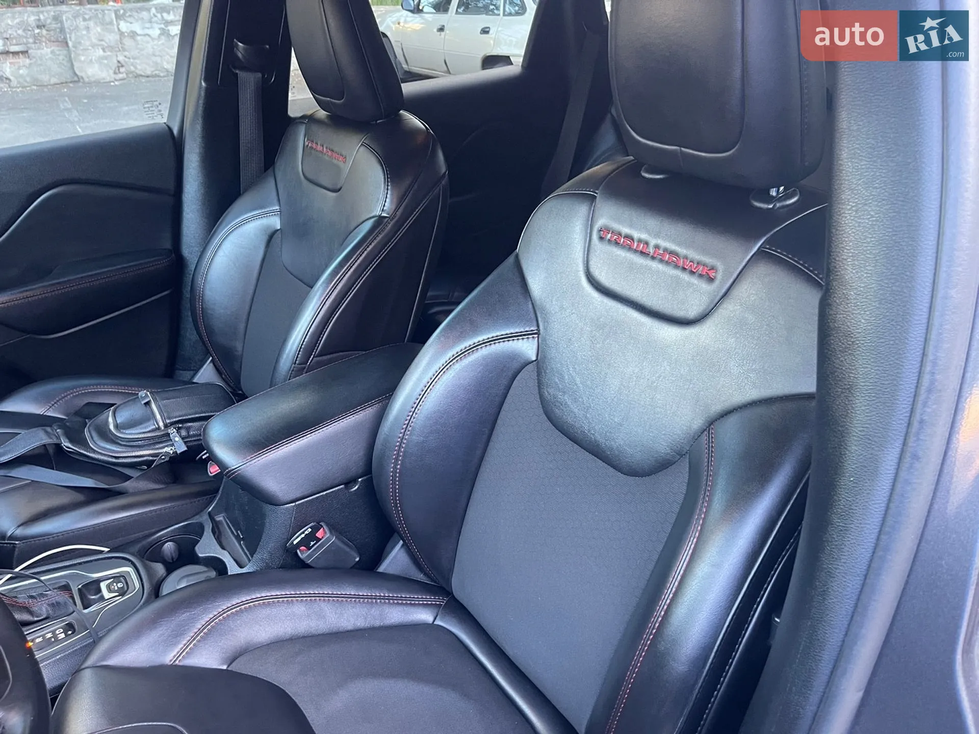 2021 Jeep Cherokee - мініатюра 4