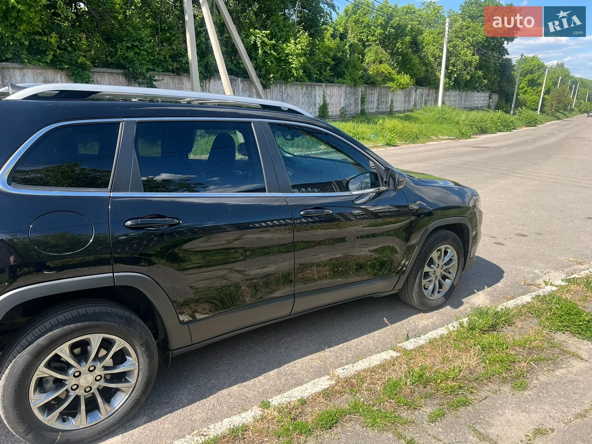 2019 Jeep Cherokee - мініатюра 4