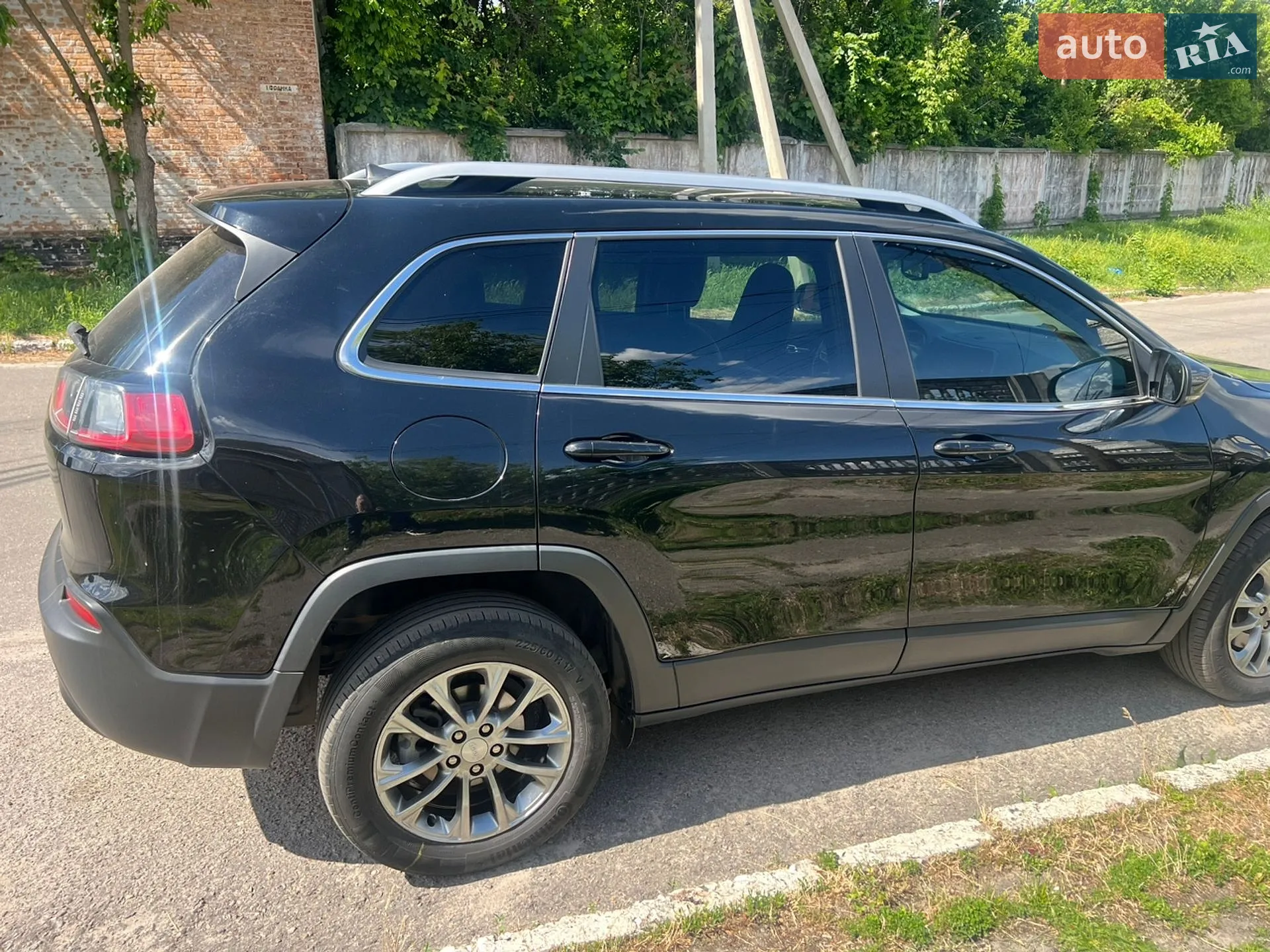 2019 Jeep Cherokee - мініатюра 5
