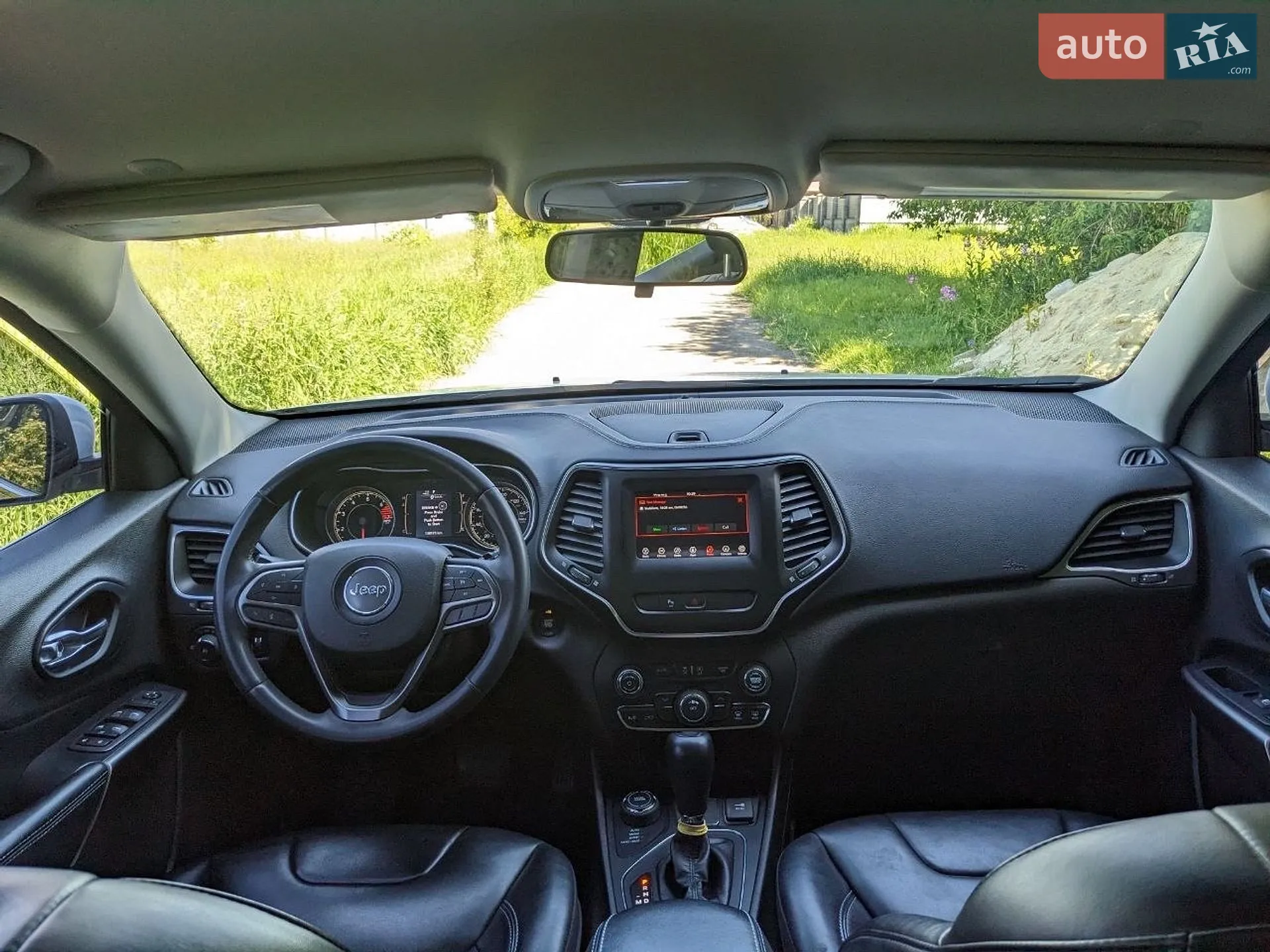 2020 Jeep Cherokee - мініатюра 14