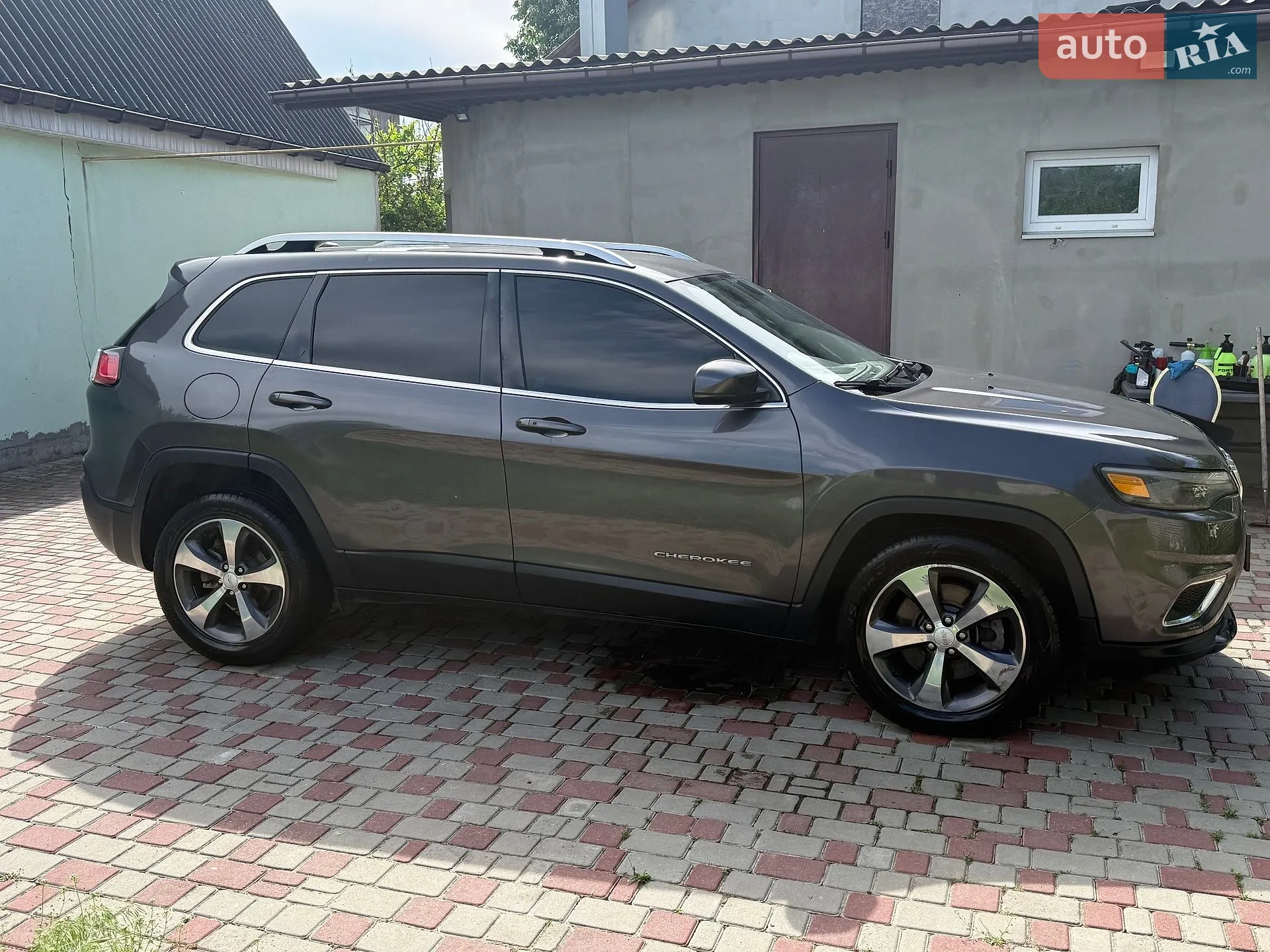 2019 Jeep Cherokee - мініатюра 8