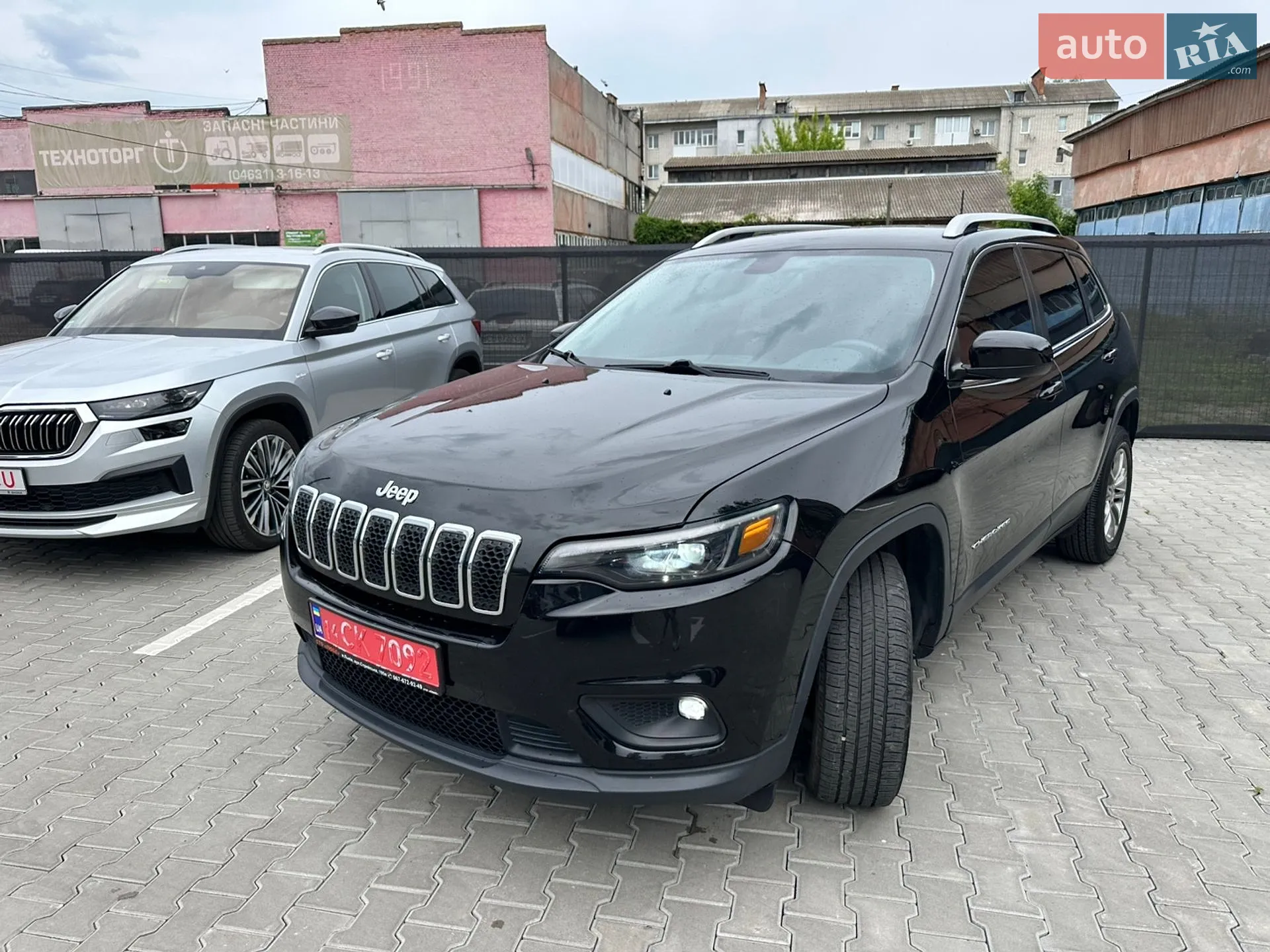 2019 Jeep Cherokee - мініатюра 27