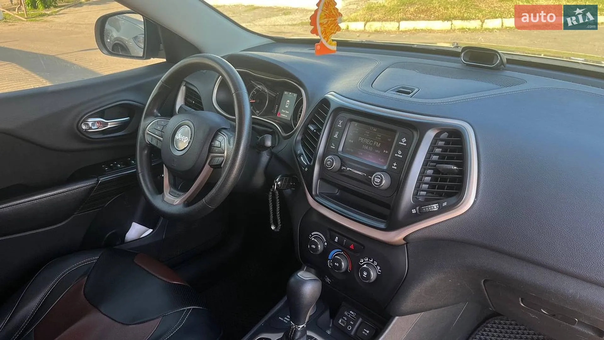 2014 Jeep Cherokee - мініатюра 13