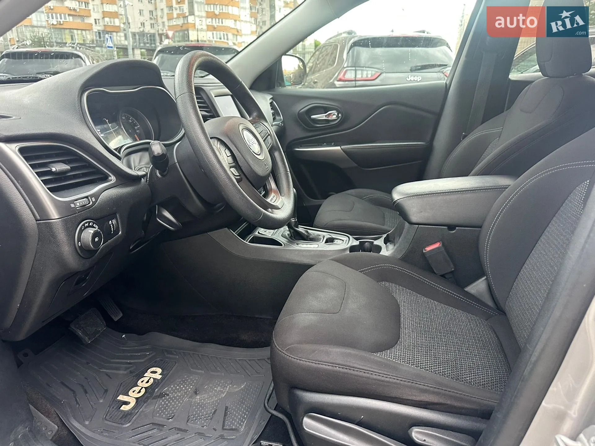 2018 Jeep Cherokee - мініатюра 18