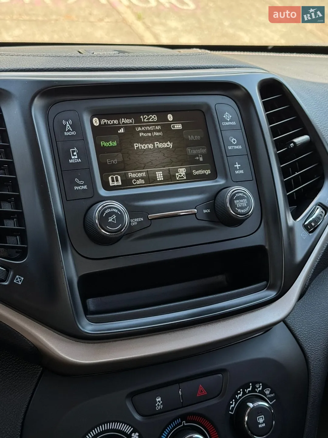 2015 Jeep Cherokee - мініатюра 28