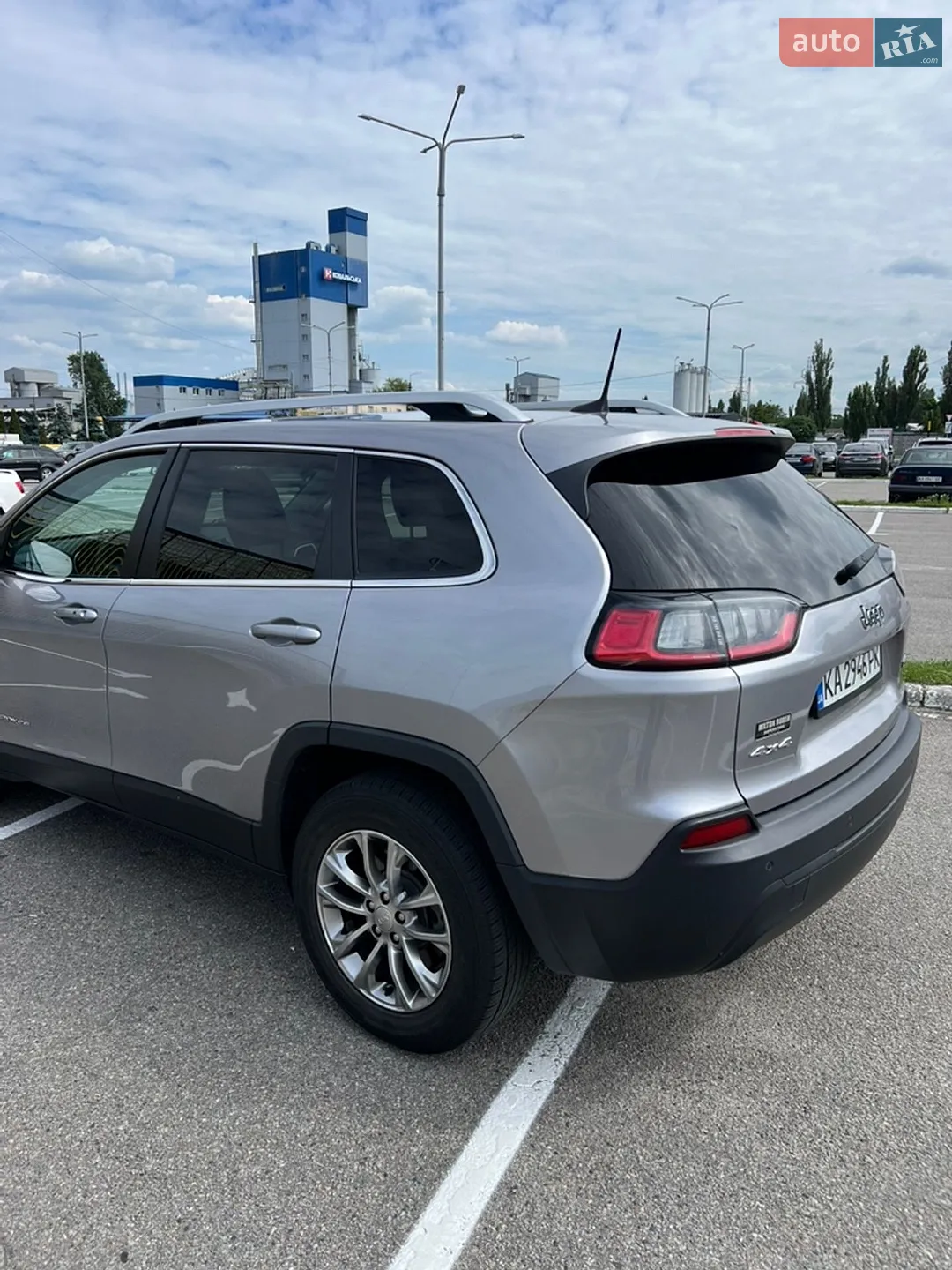 2020 Jeep Cherokee - мініатюра 7