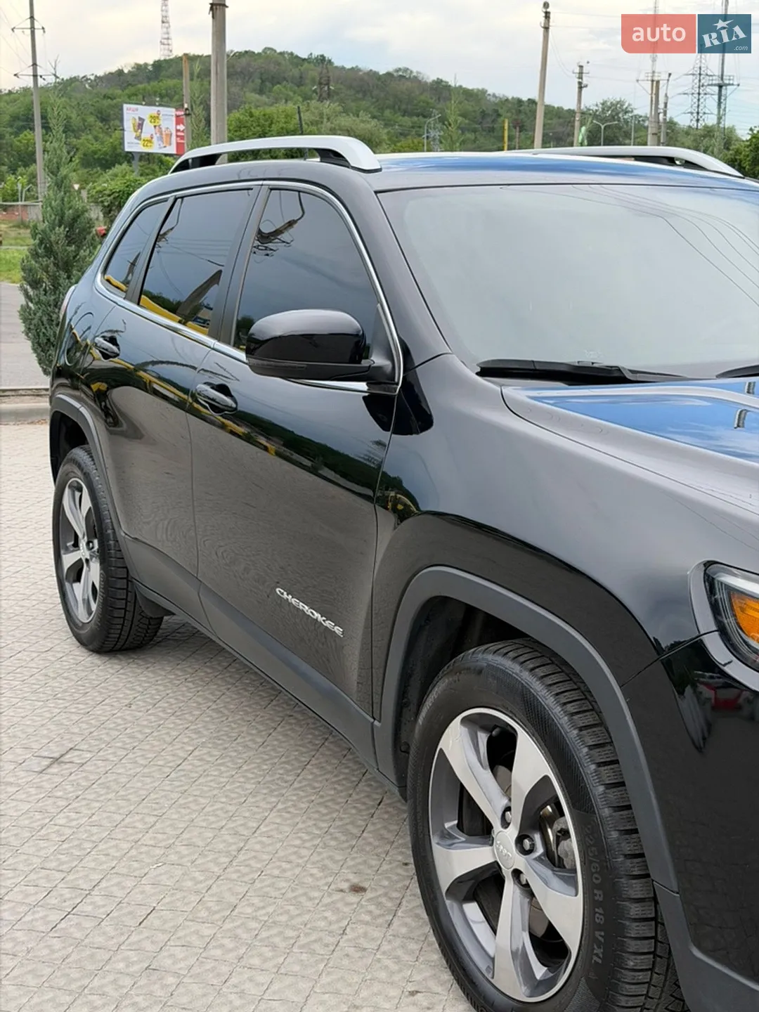 2018 Jeep Cherokee - мініатюра 9
