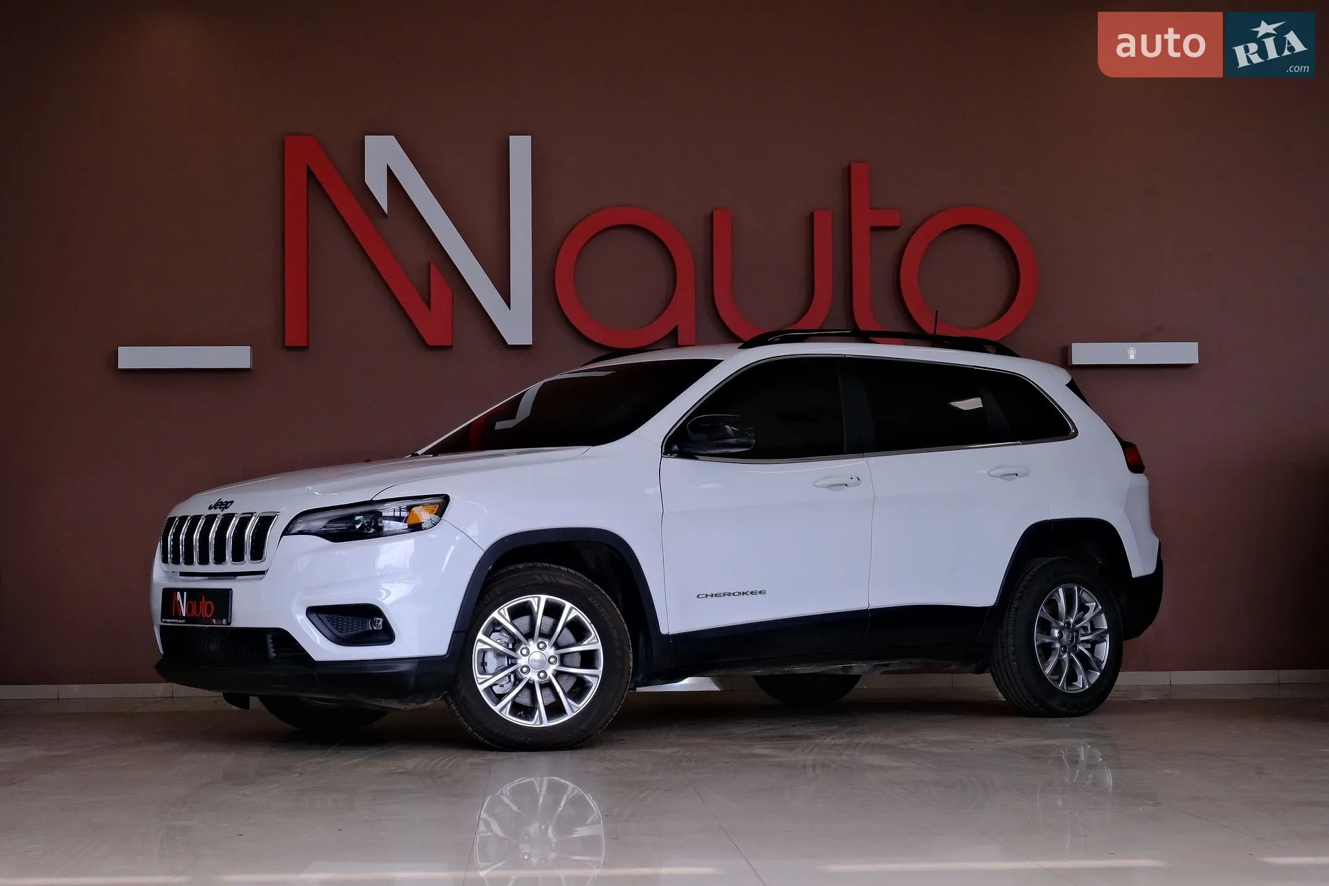 2022 Jeep Cherokee - фото 1