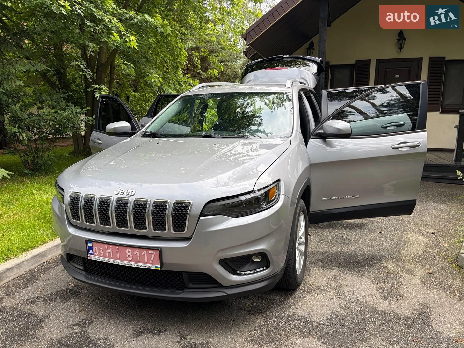 2020 Jeep Cherokee - мініатюра 8