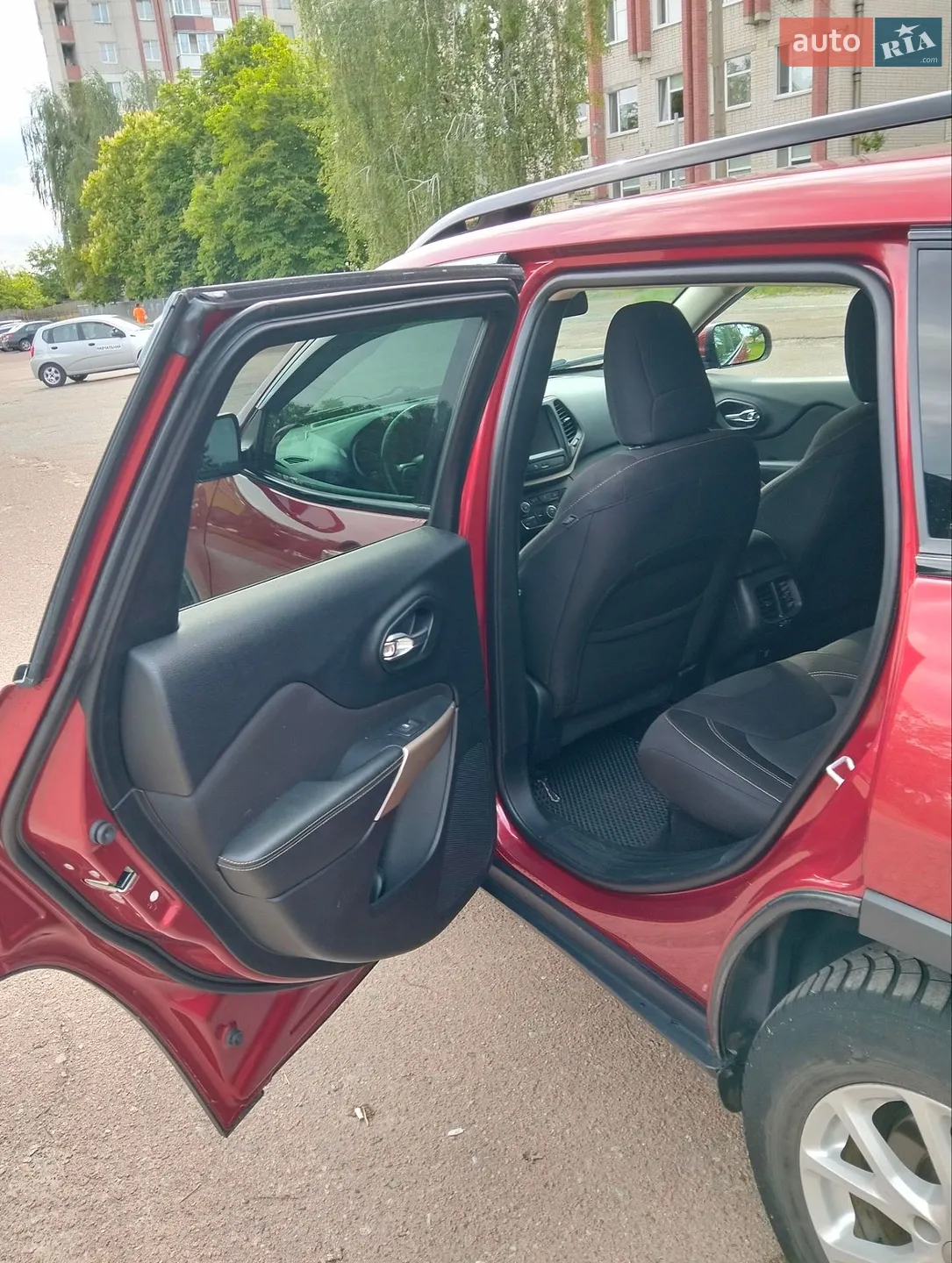 2016 Jeep Cherokee - мініатюра 15