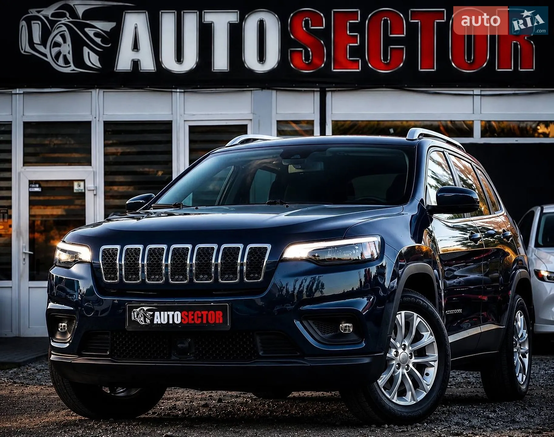 2021 Jeep Cherokee - фото 1